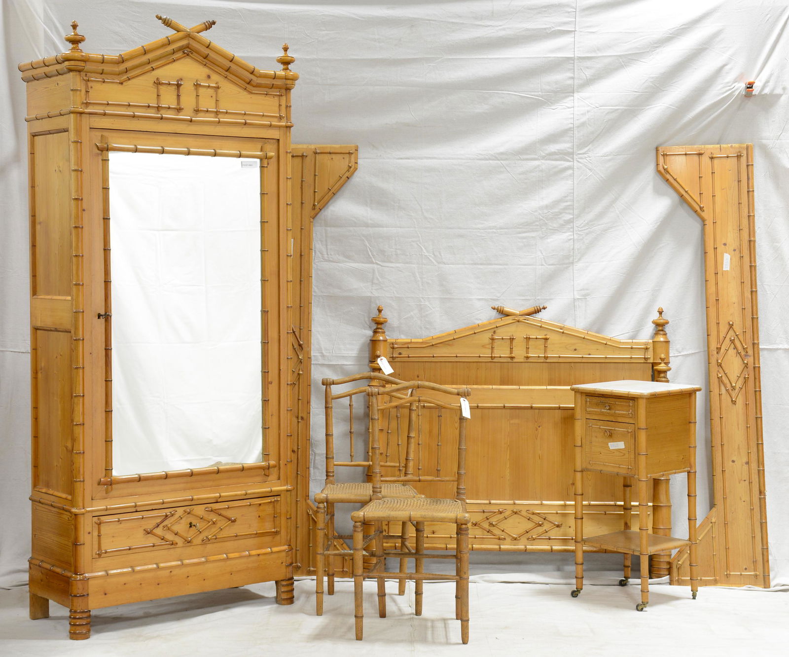 5pc Bamboo Bedroom Set (1 of 5)