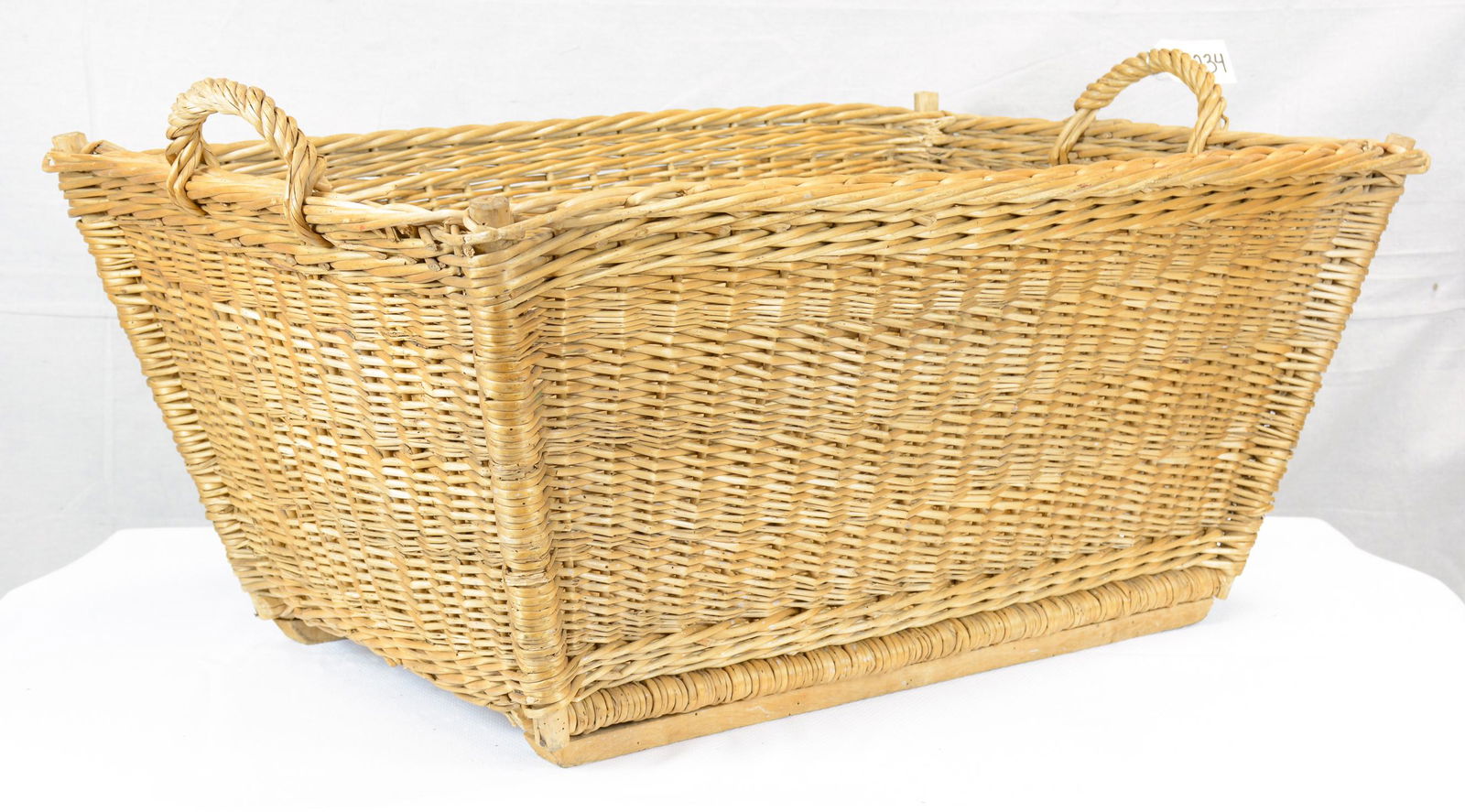 Woven European Market Basket (1 of 3)