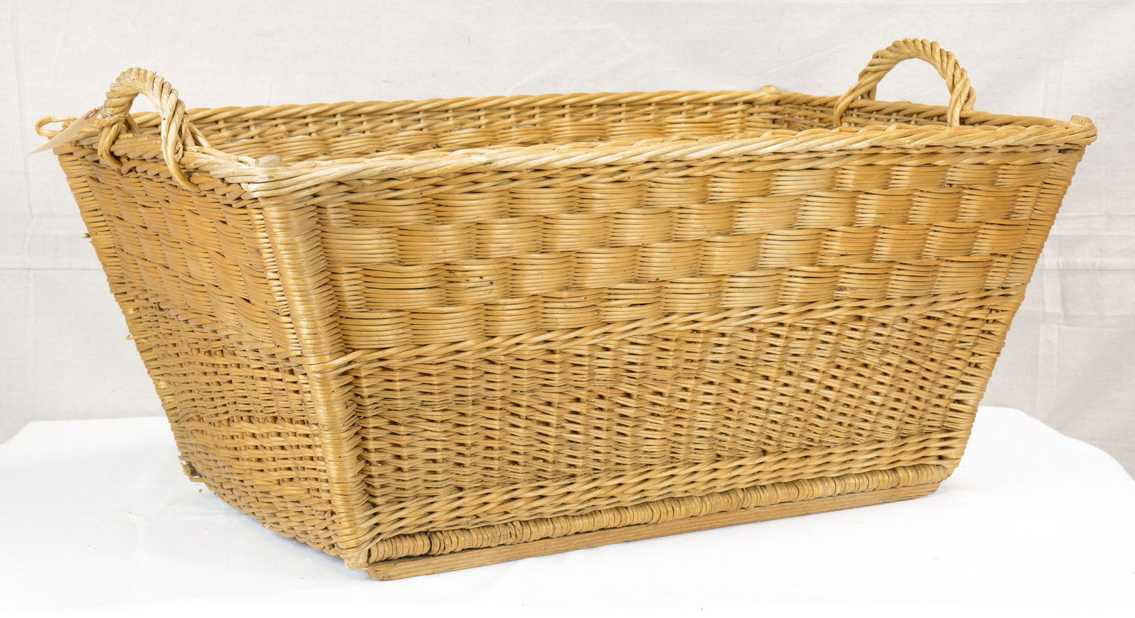 Woven European Market Basket (1 of 3)