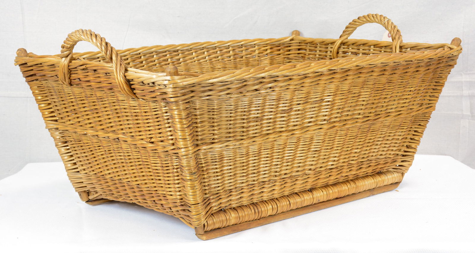 Woven European Market Basket (1 of 3)