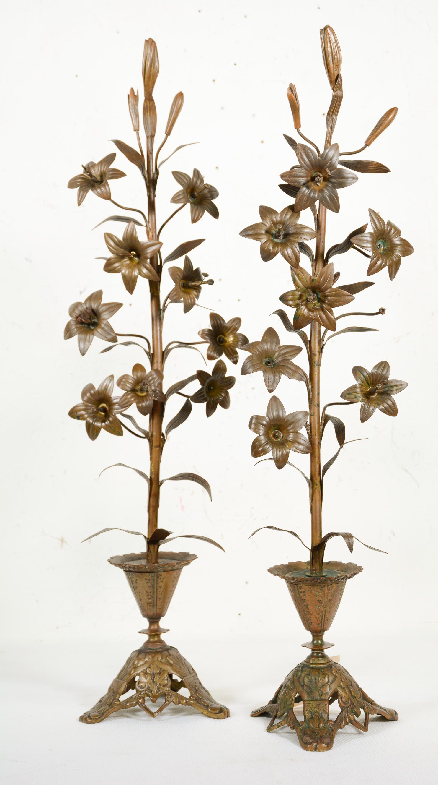 Pair Decorative Floral Stands (1 of 3)