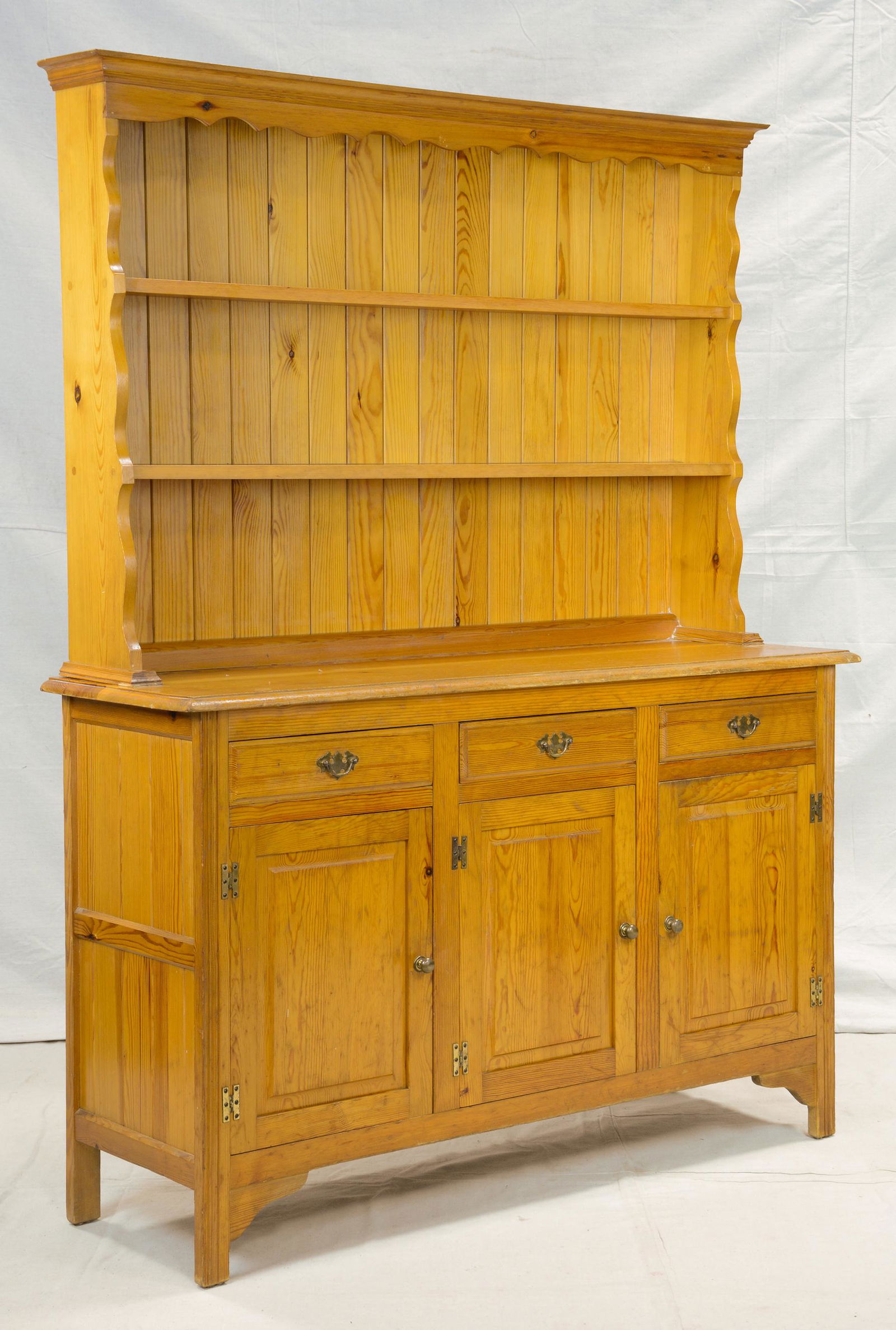 Pine Plate Rack Dresser (1 of 5)