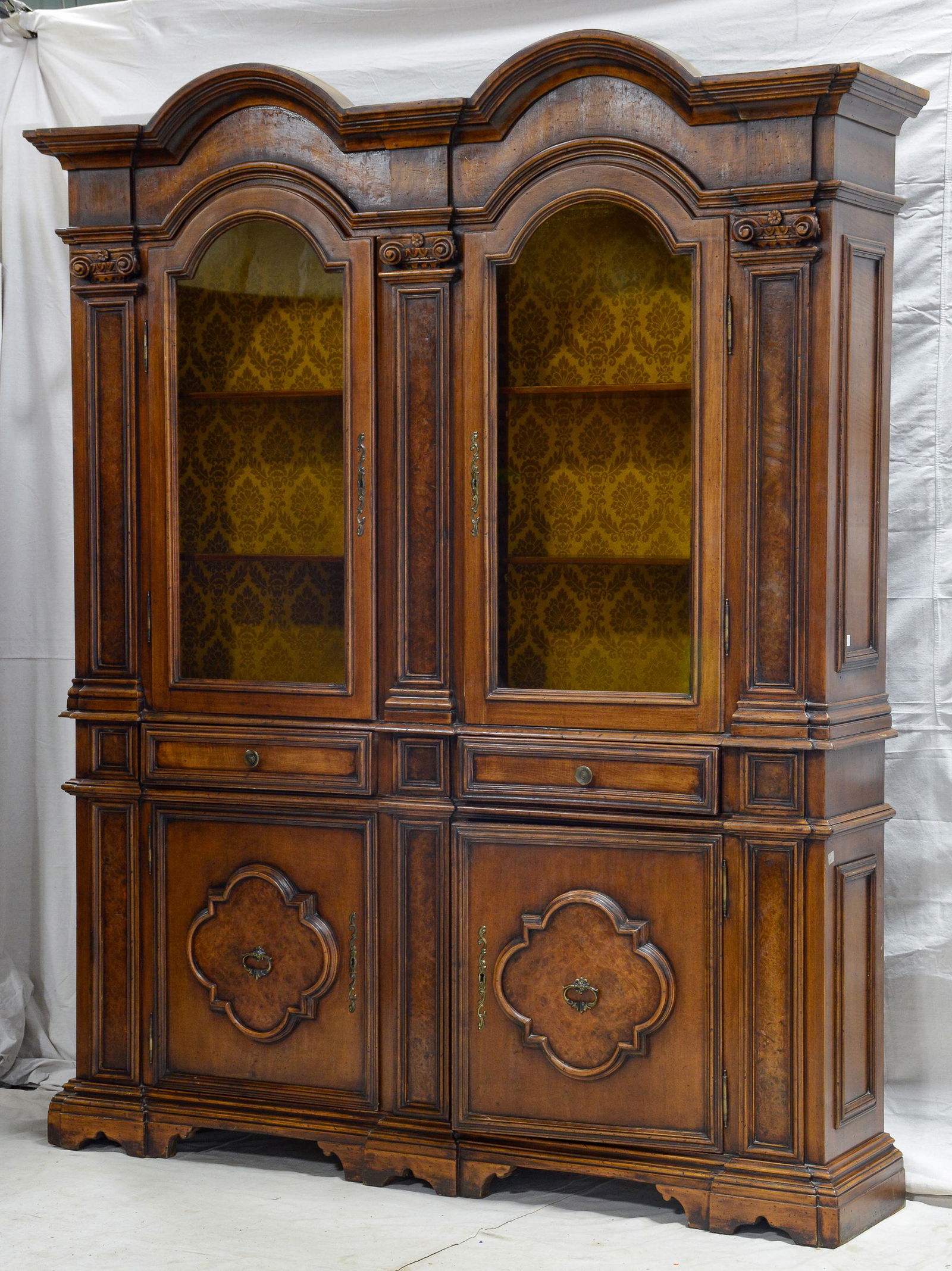 Large Arch Top 4 Door Showcase (1 of 4)