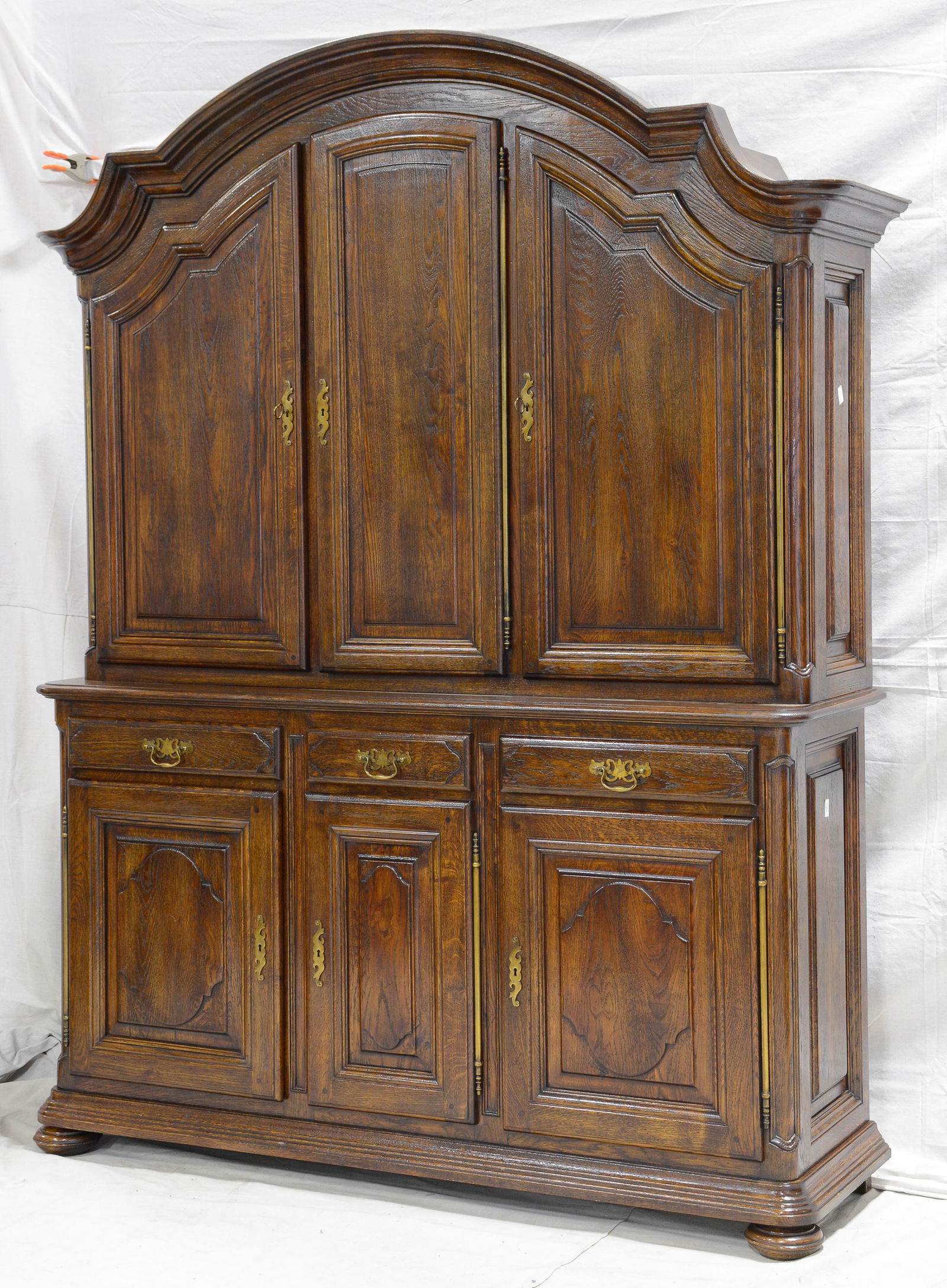Large 6 Door Arch Top Cabinet (1 of 2)