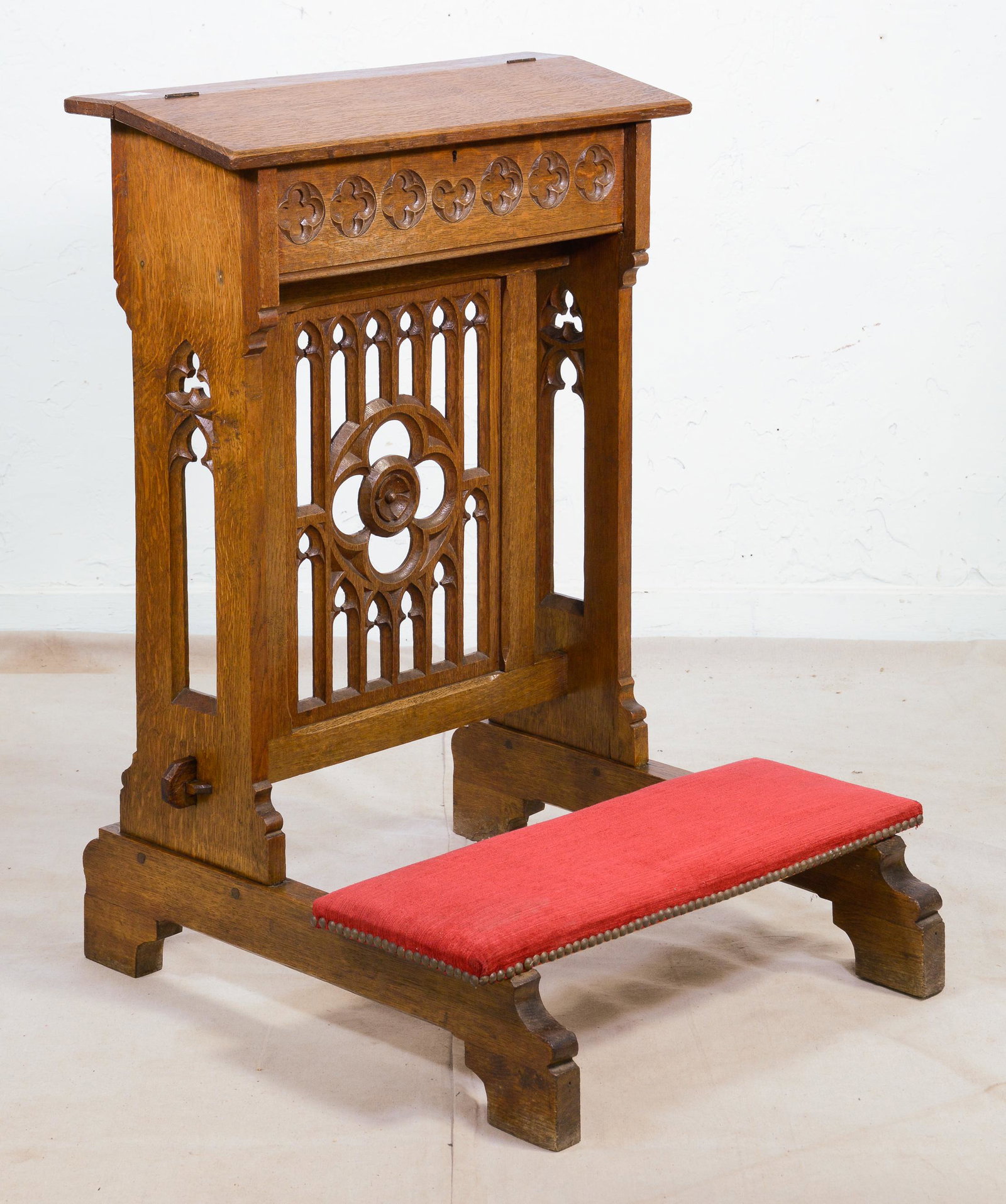 Large Gothic Style Carved Prie Dieu (1 of 3)
