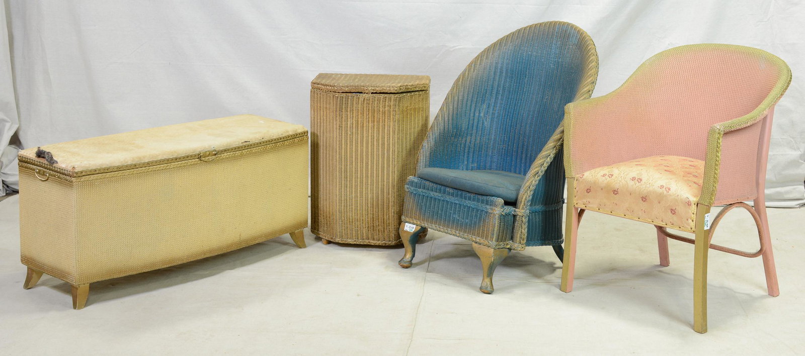 4pcs Loom Baskets, Stools, Chairs, Etc. (1 of 3)