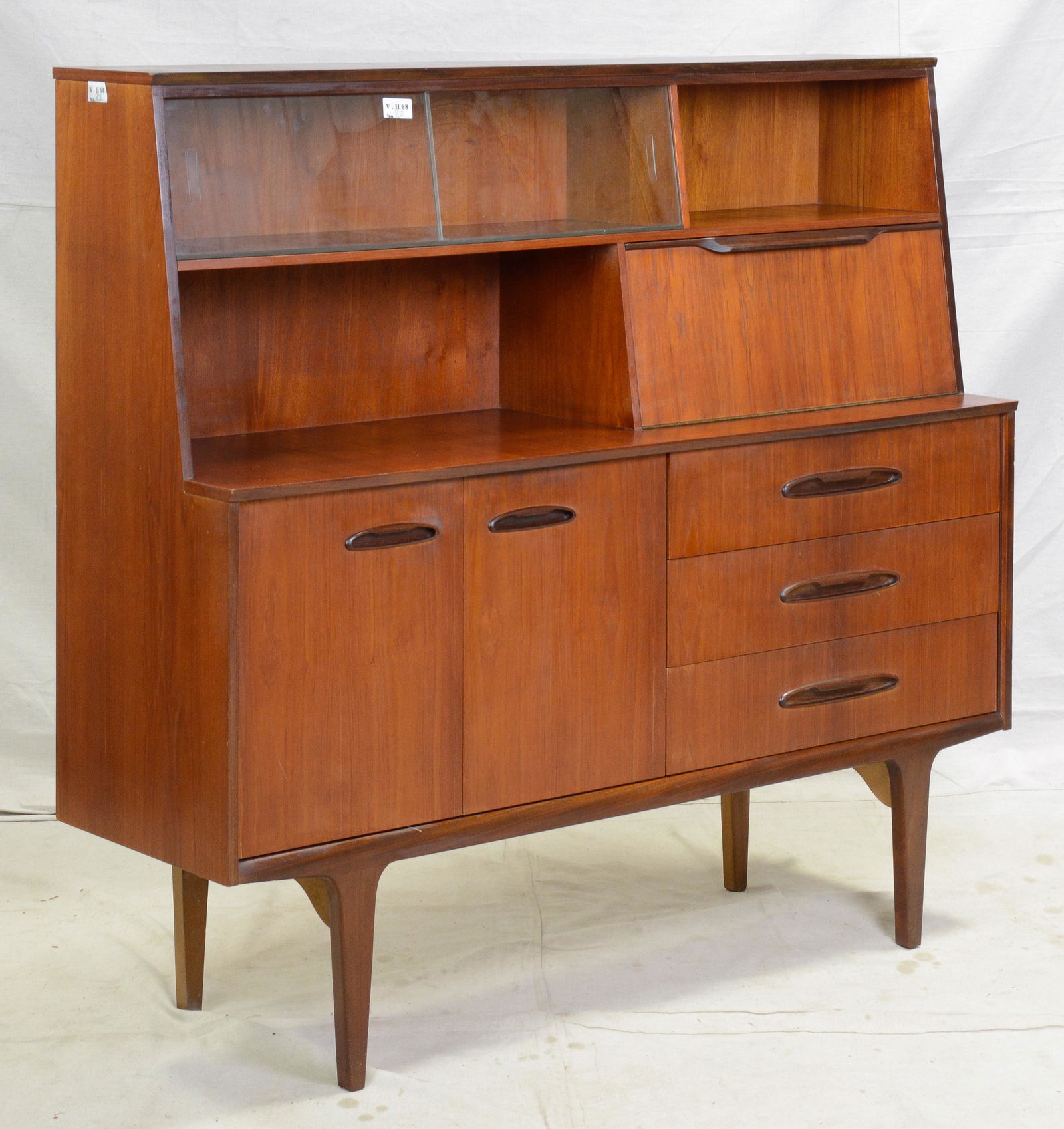 Mid Century Modern High Back Sideboard (1 of 3)
