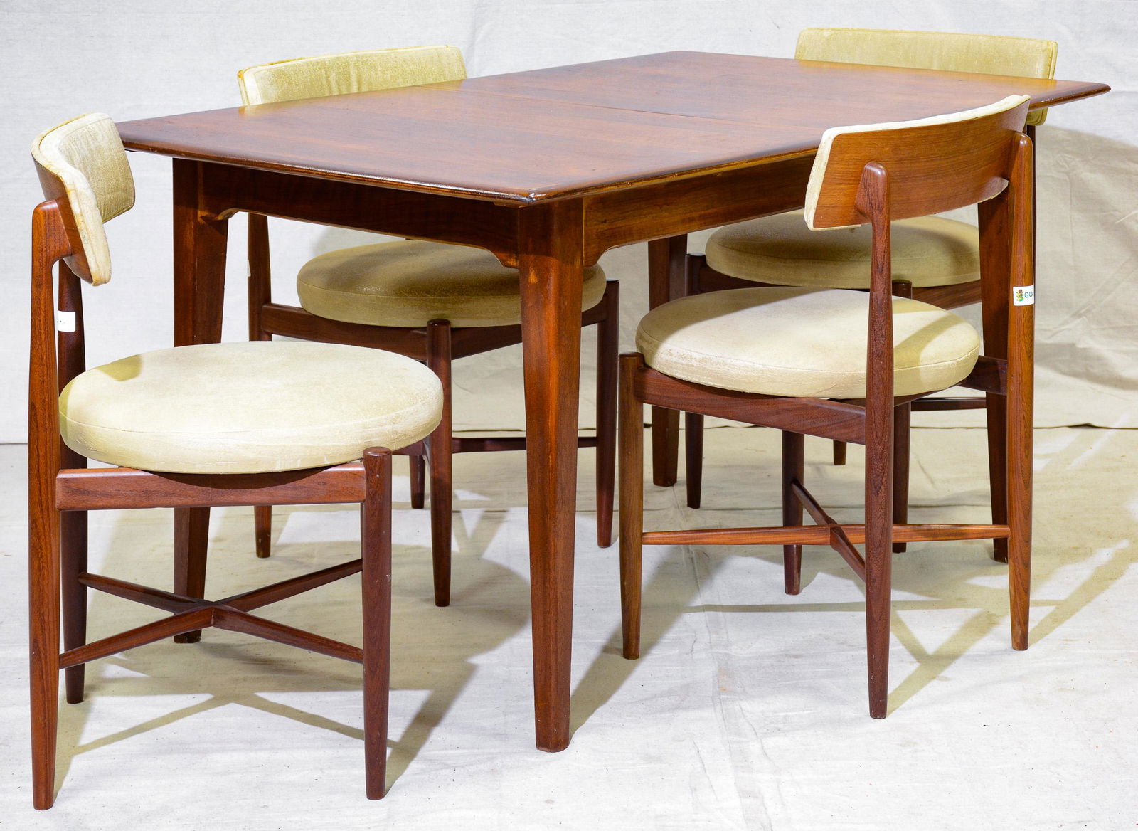 Mid Century Rectangular Table & 4 Round Chairs (1 of 5)