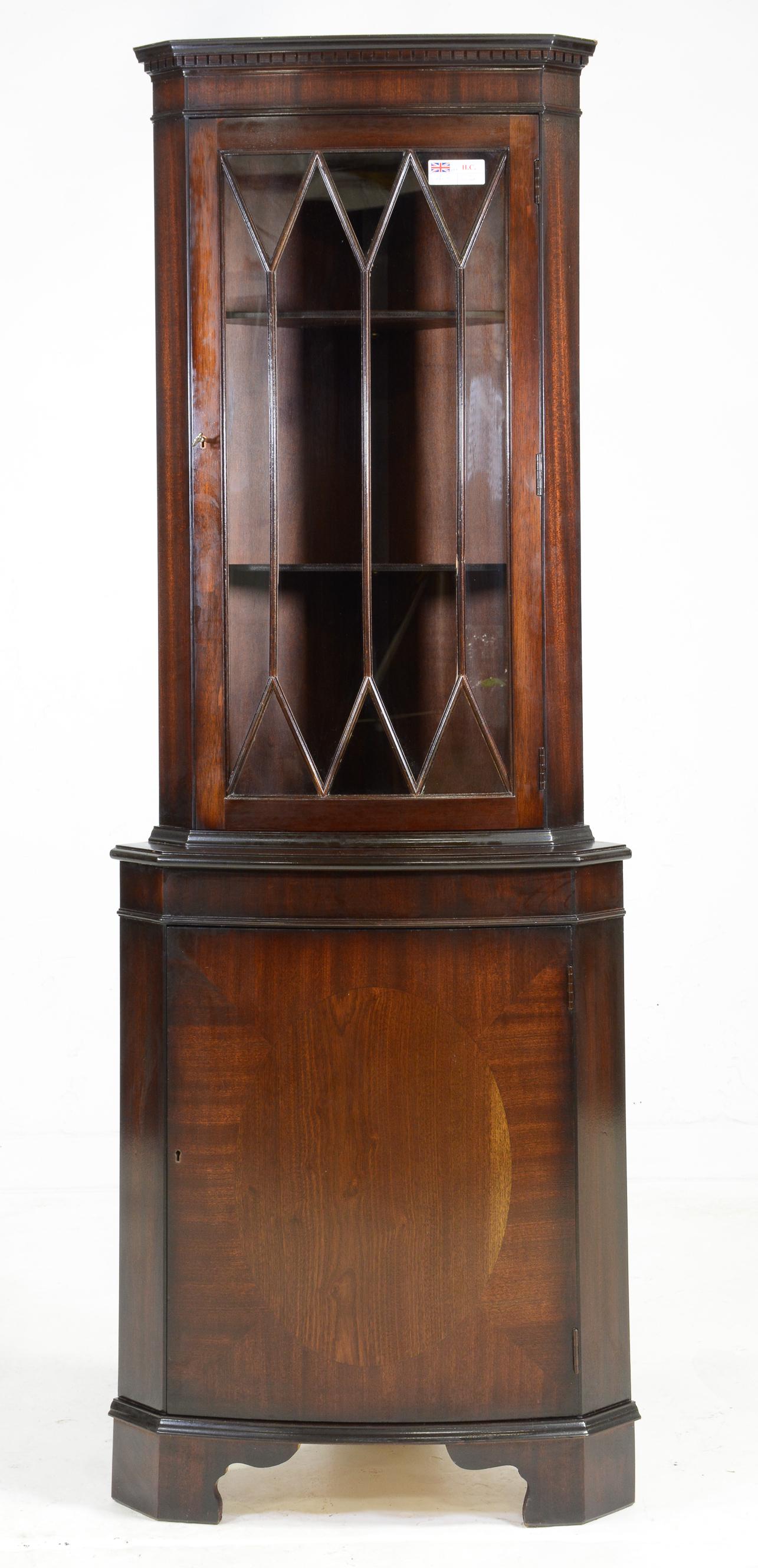 Georgian Style Mahogany Corner Cabinet: Georgian Style Mahogany Corner Cabinet - 72 in tall x 24 17