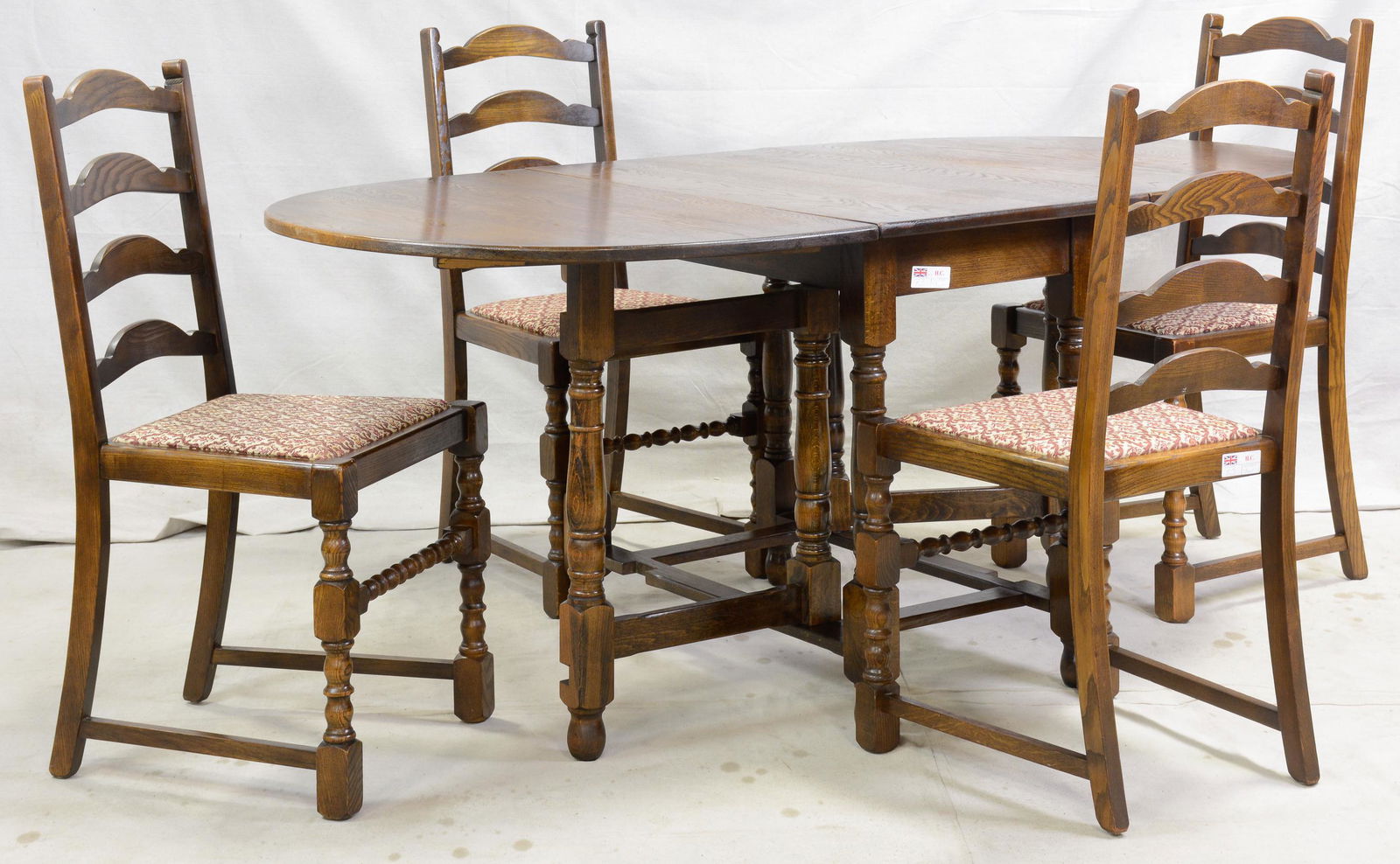 Oak Drop Leaf Table With Turned Legs & 4 Chairs (1 of 3)