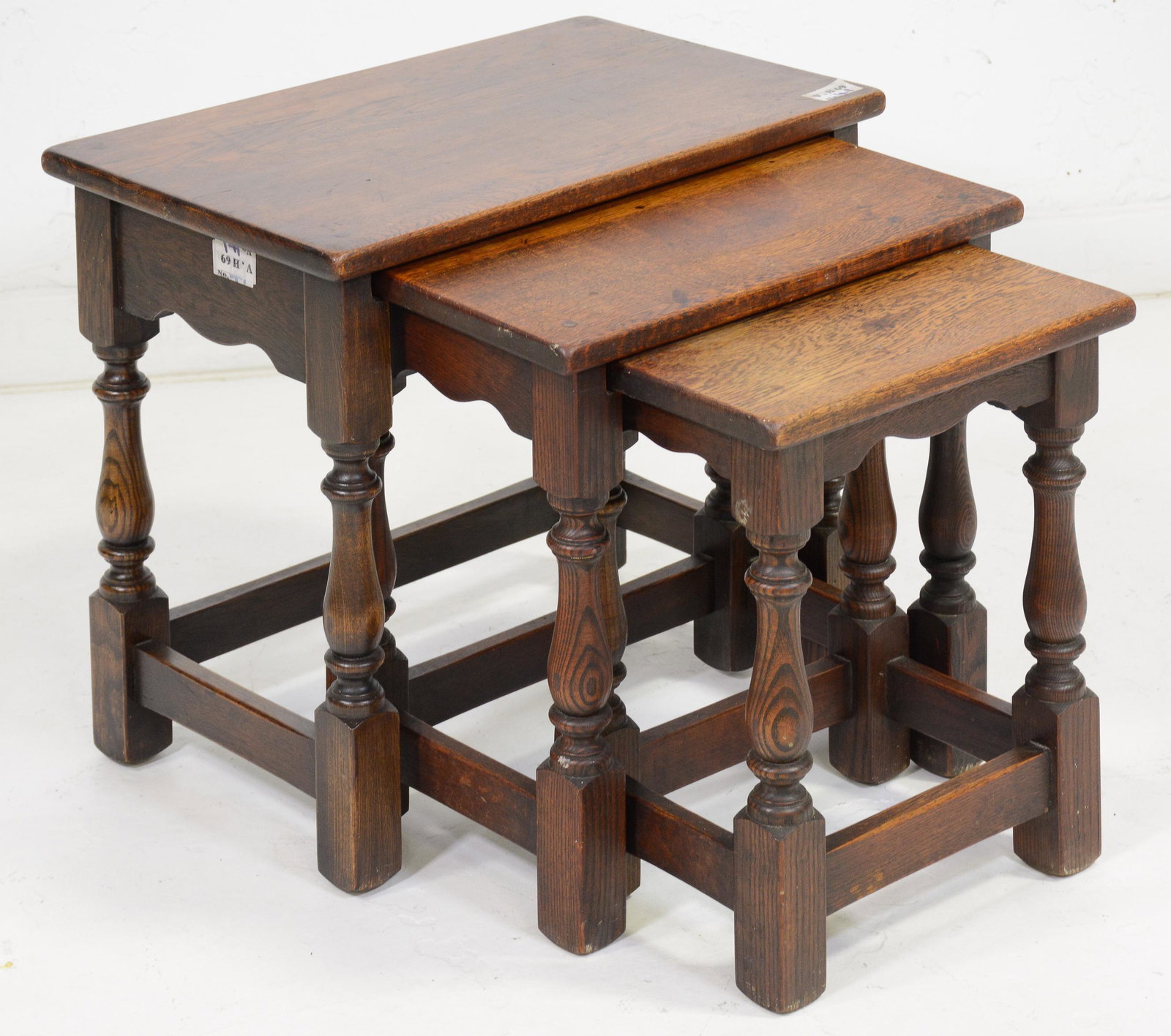 British Oak Nest of 3 Tables with Turned Legs: British Oak Nest of 3 Tables with Turned Legs - 19 in tall x 22 x 14