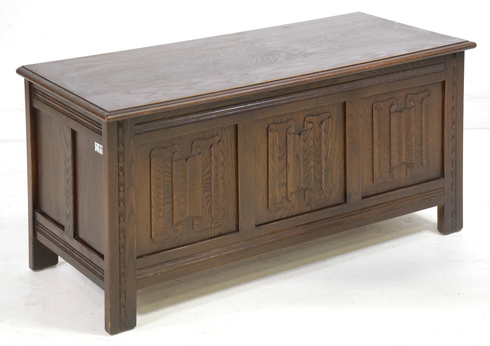 British Oak Blanket Box / Trunk (1 of 2)