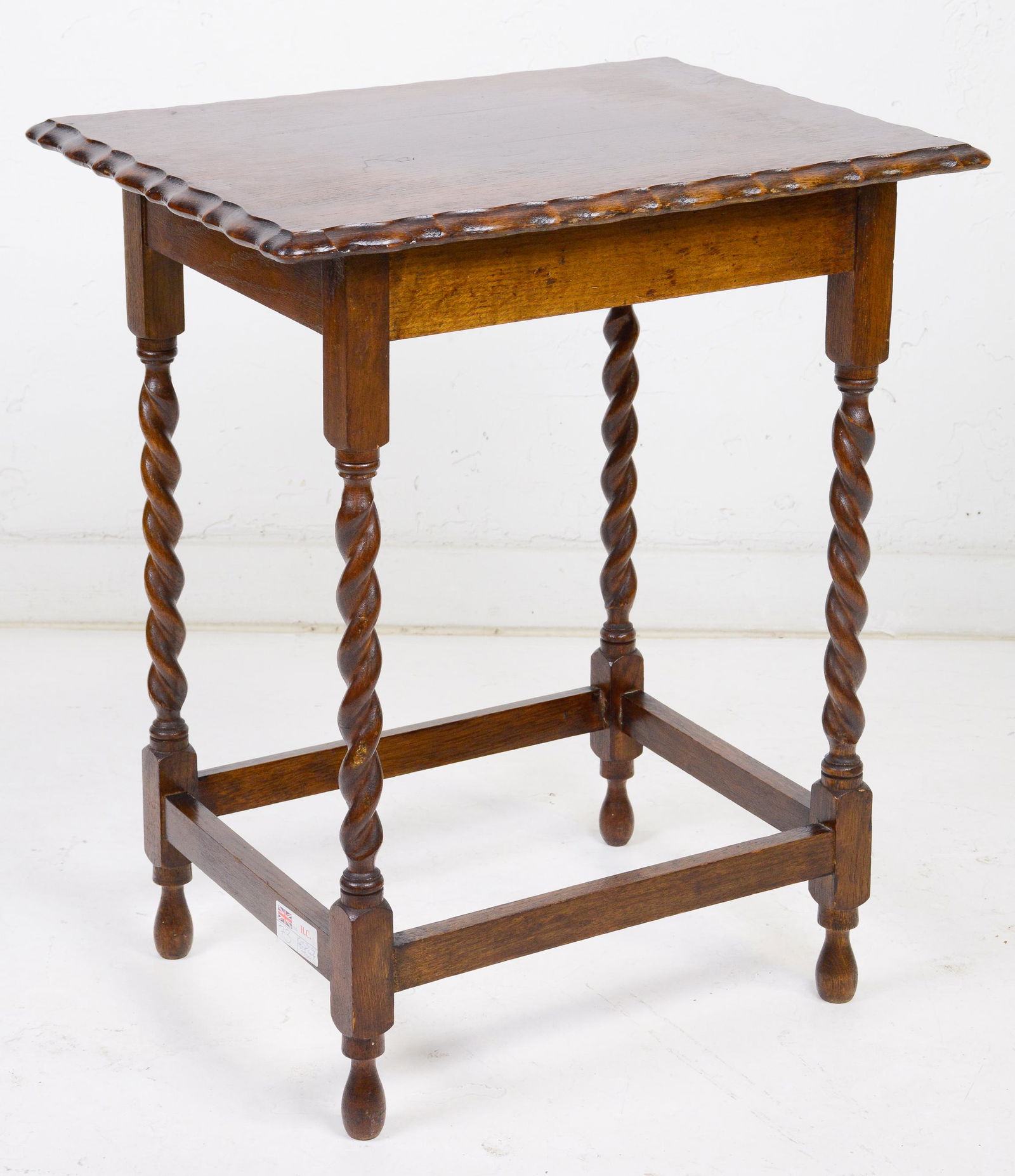 Oak Barley Twist Lamp / Occasional Table (1 of 2)