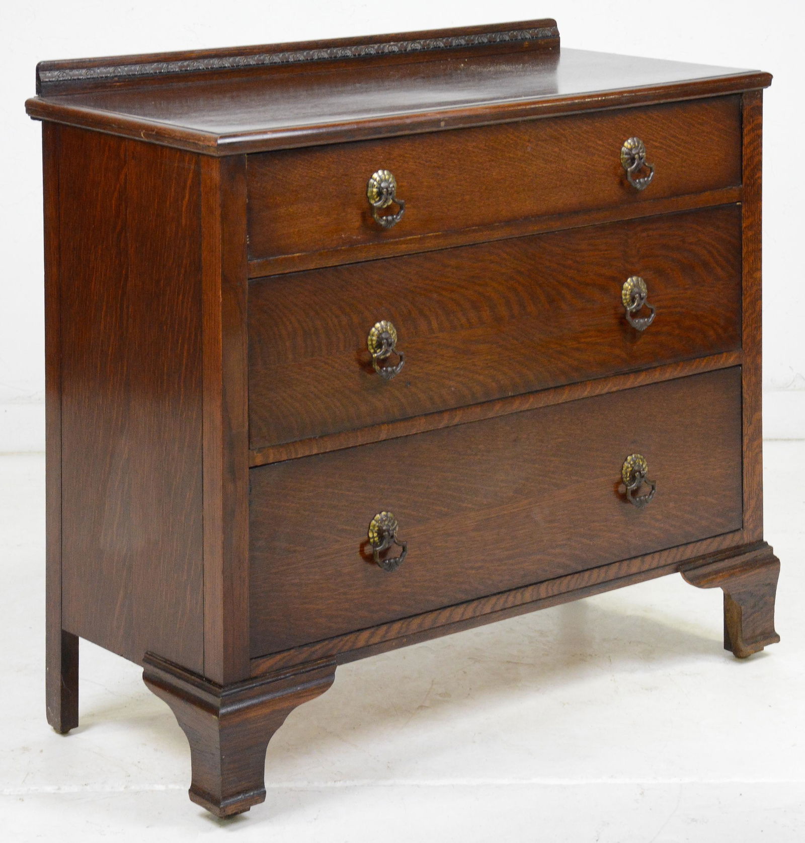 British Oak 3 Drawer Chest (1 of 2)