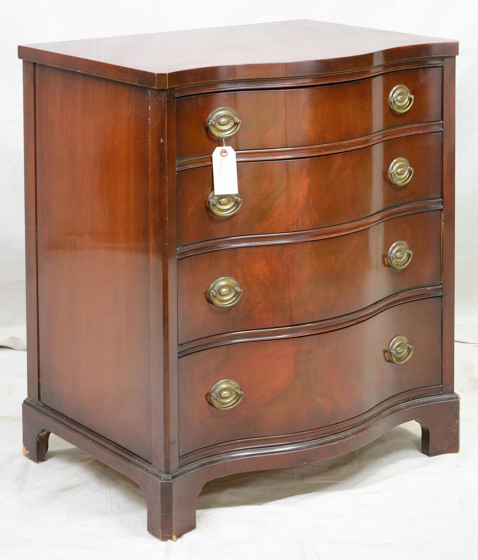 4 Drawer Mahogany Chest By Drexel (1 of 4)