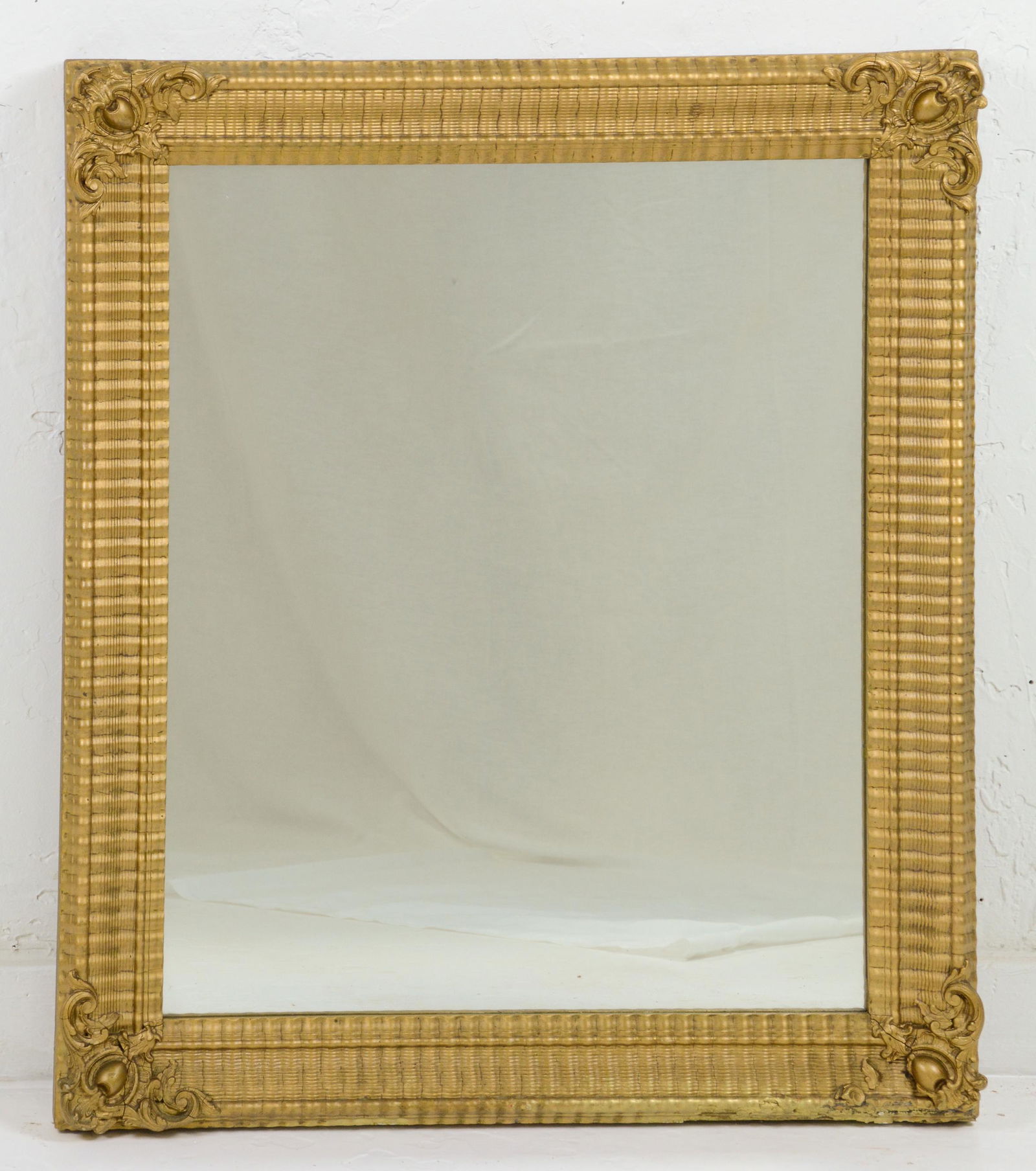 Small Louis XIV Style Gold Frame Mirror (1 of 3)