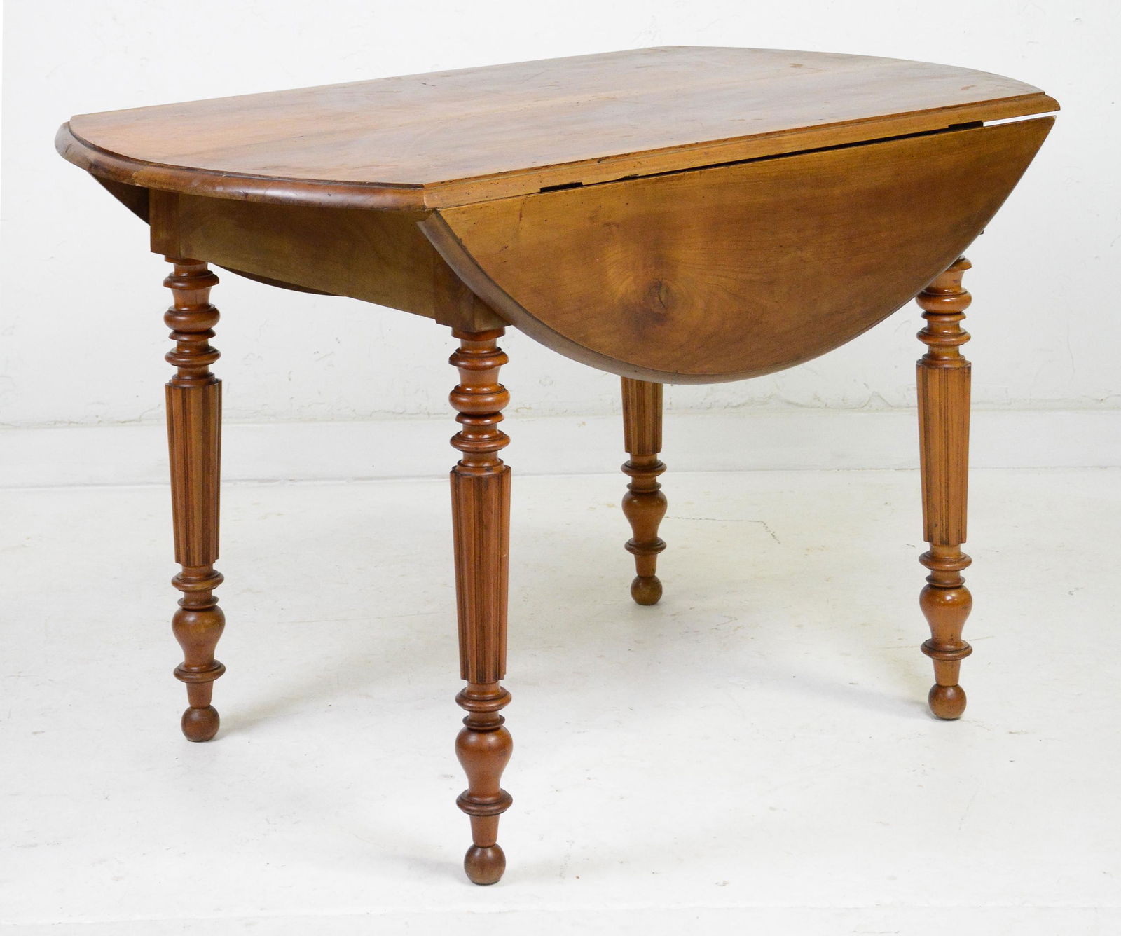 French Drop Leaf Table in Cherry (1 of 4)