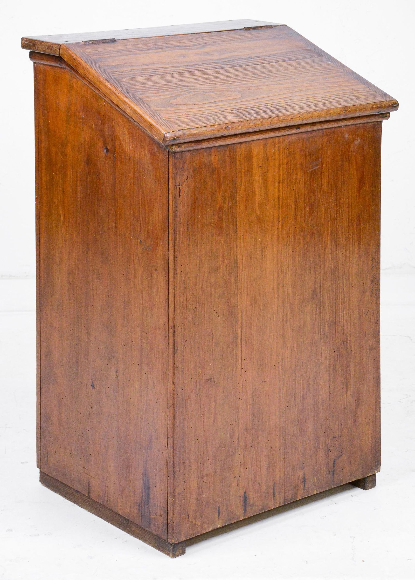 Huge French Bakers Bread Box (1 of 3)