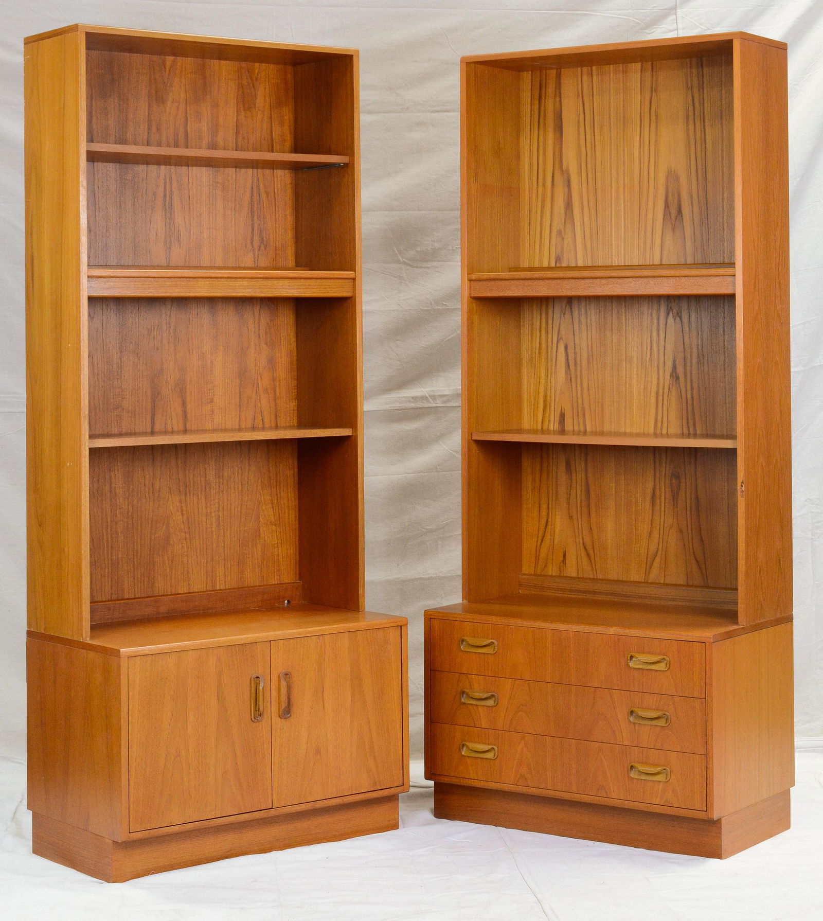 2 Mid Century Modern G-Plan Bookcases / Wall Unit (1 of 6)