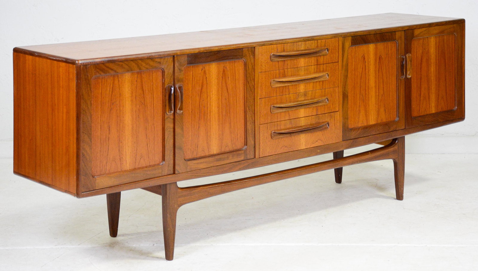 Mid Century Modern Large "Fresco" Sideboard - G-Plan: This Danish Modern Style Teak Credenza is made by Mid Century Modern Furniture Maker G Plan ( Gplan ) & is part of their "Fresco" Range. 32 in tall x 84 x 19
