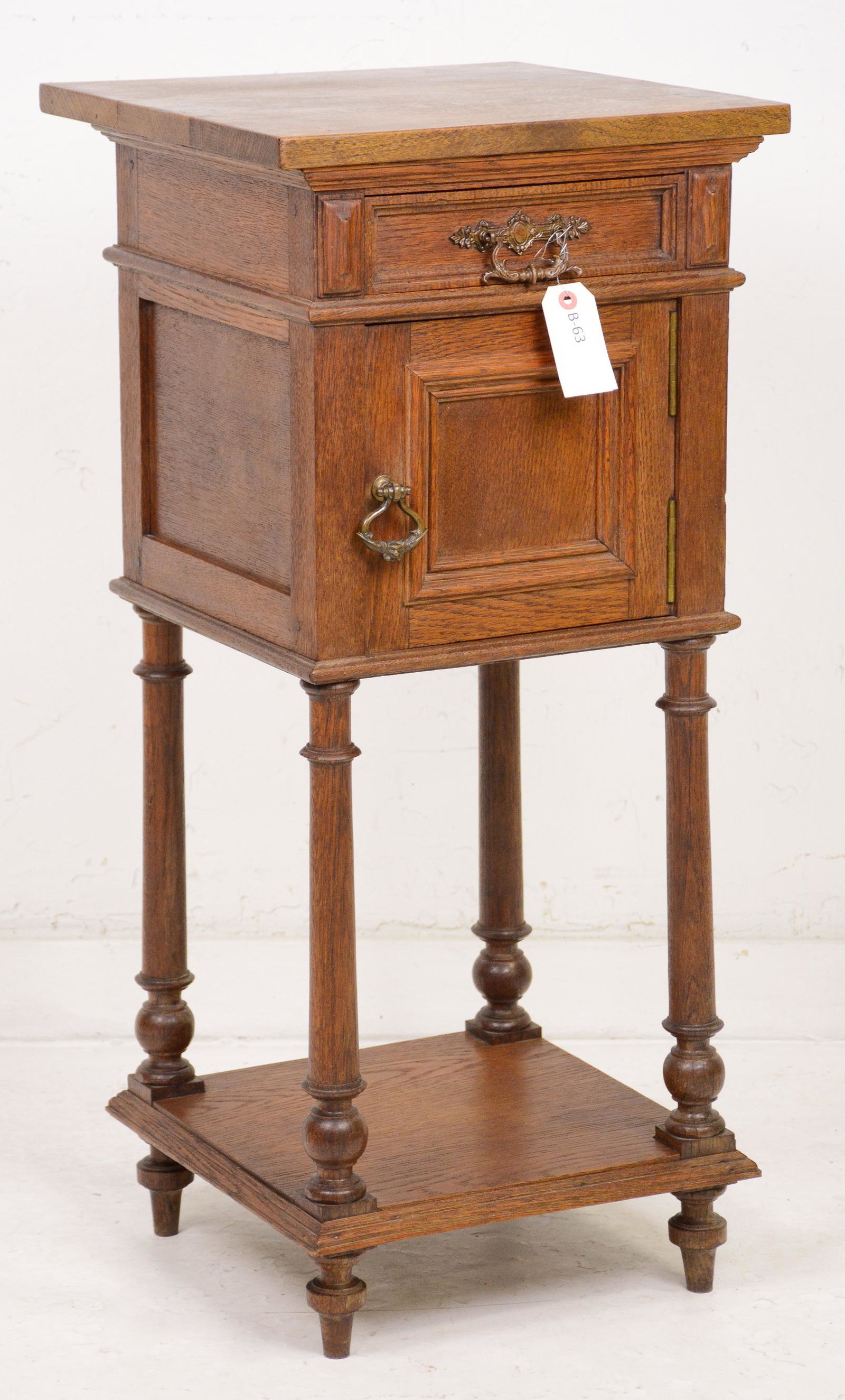 French Oak Pot Cupboard / Nightstand: French Oak Pot Cupboard / Nightstand - 36 in tall x 17 x 17
