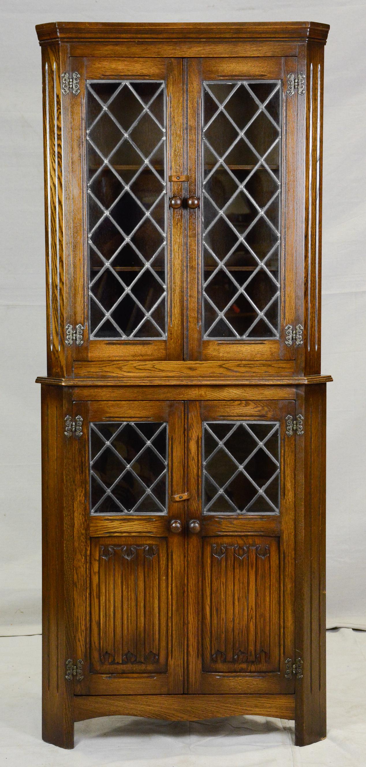 Linen Fold, Diamond Glass  British Oak Corner Cabinet (1 of 2)