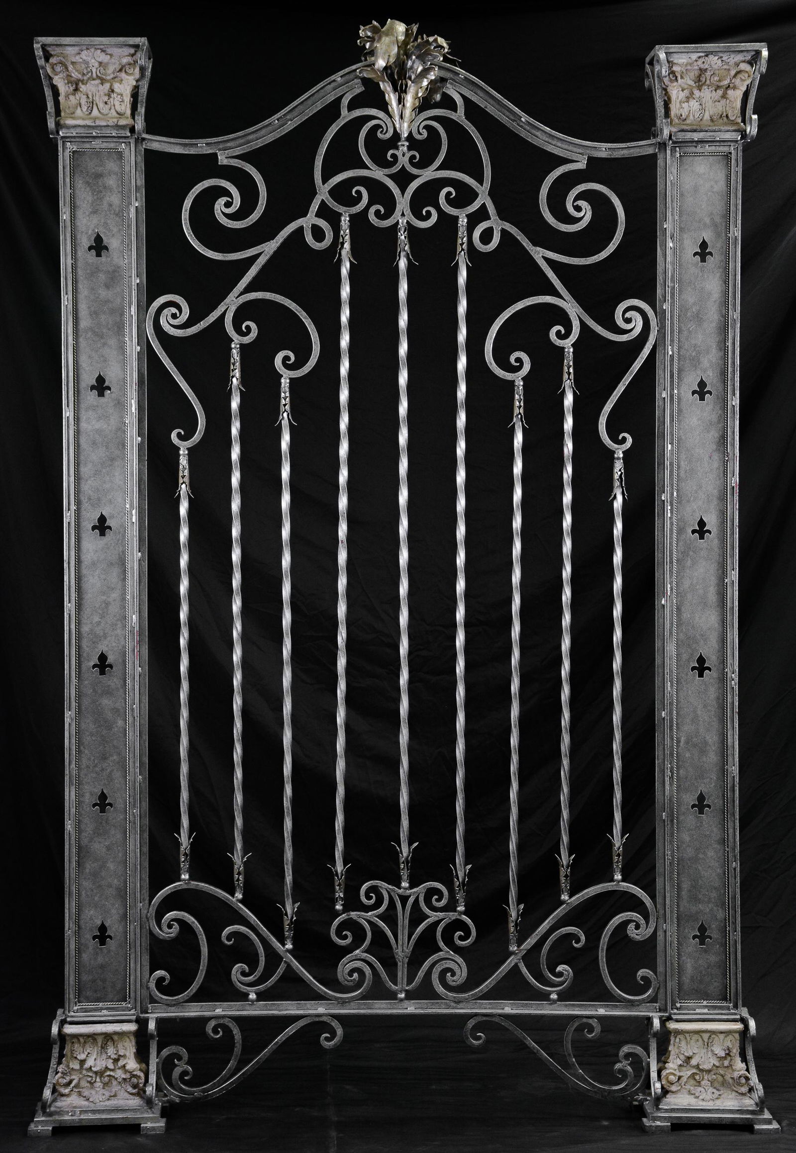 Lg Freestanding Metal Panel with Columns & Fleur-de-lis (1 of 5)