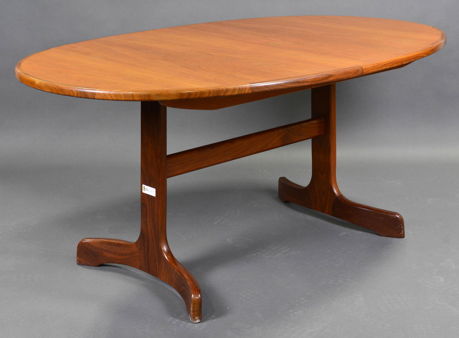 Oval Mid Century Modern Teak Dining Table By G-plan (1 of 6)