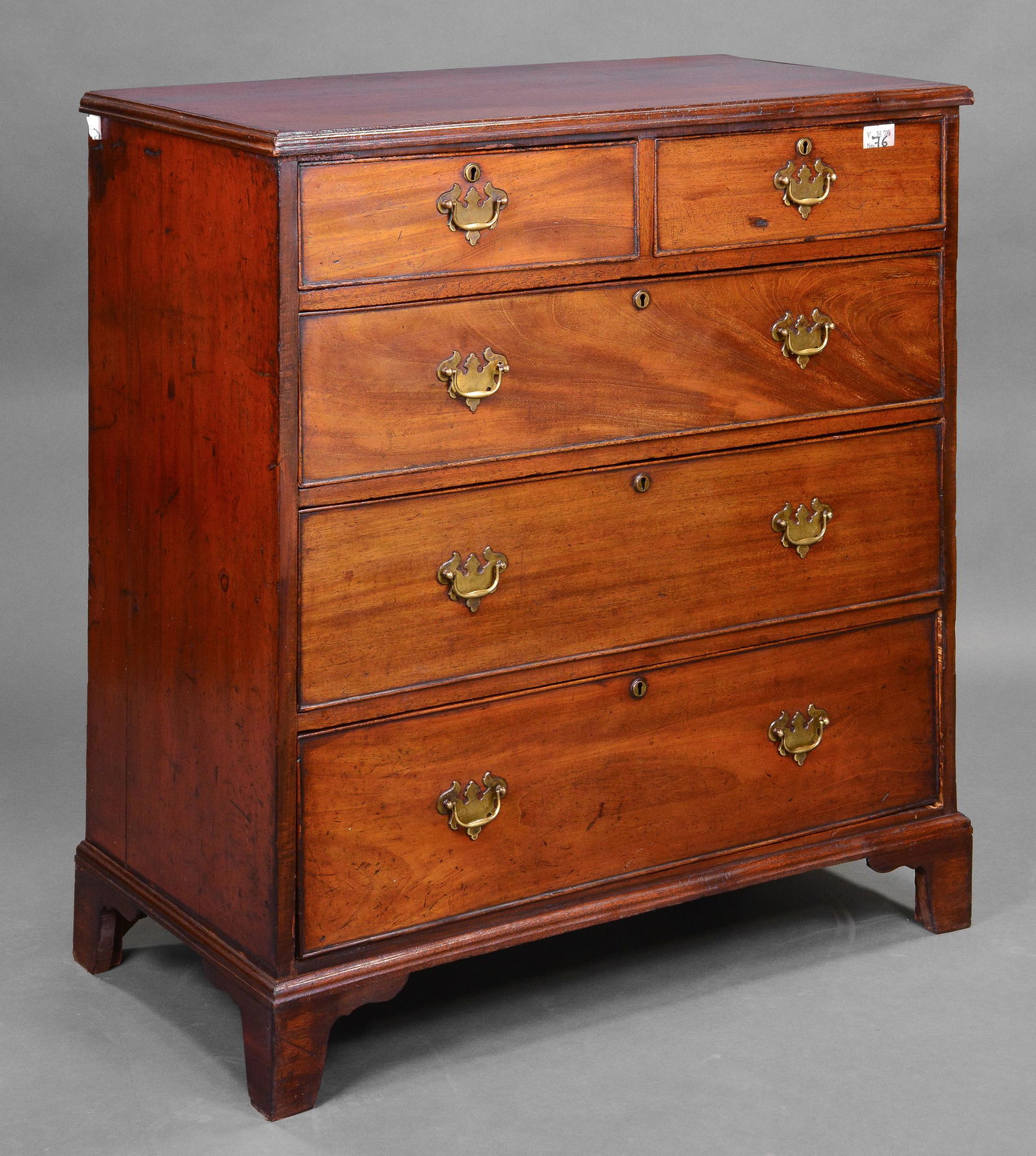 Georgian Style 5 Drawer Chest (1 of 4)