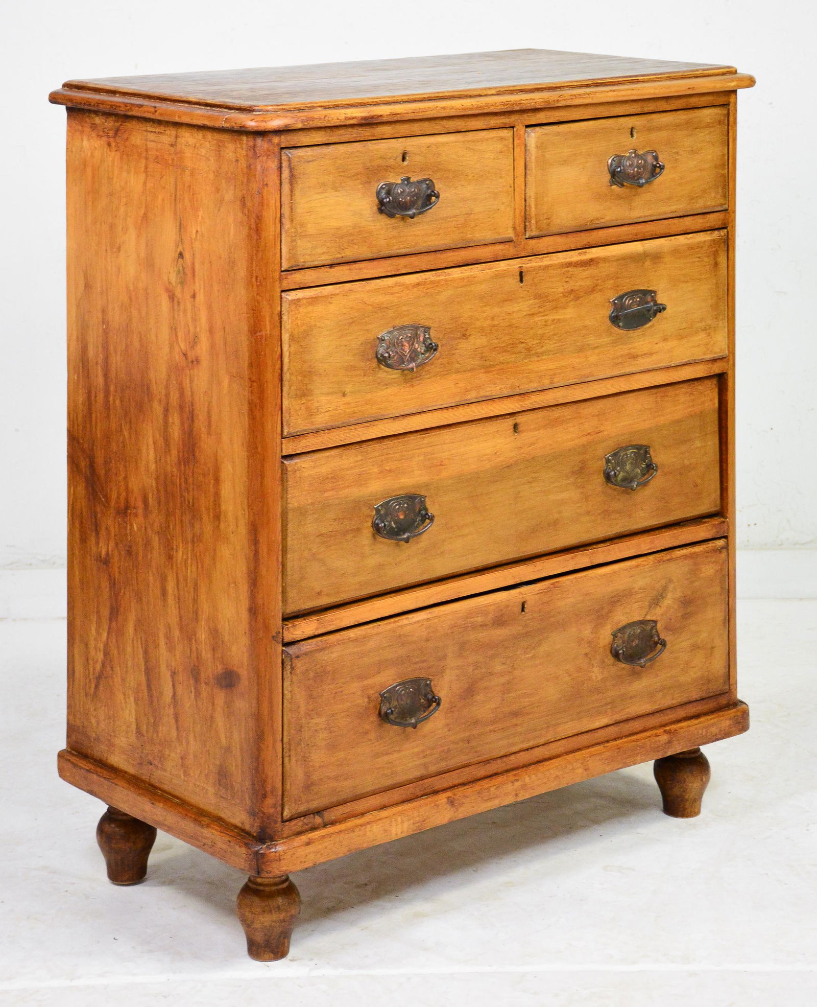 5 Drawer British Pine Chest (1 of 3)