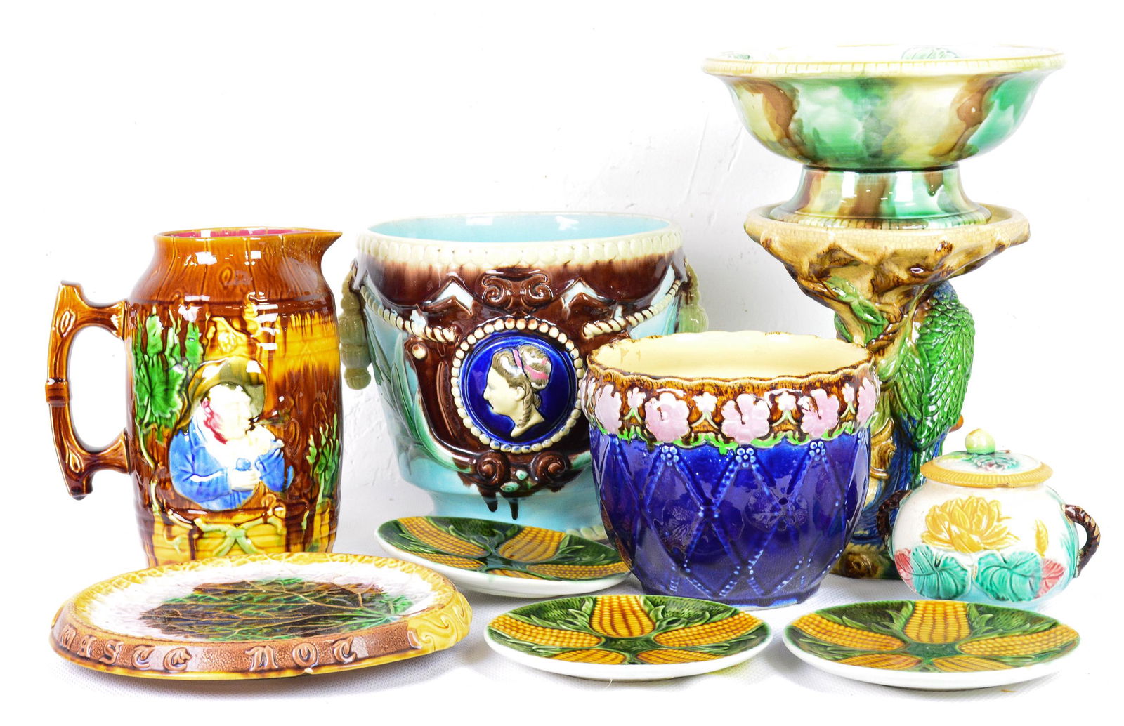10pcs Assorted Majolica Stands, Pots, Plates, Etc. (1 of 4)