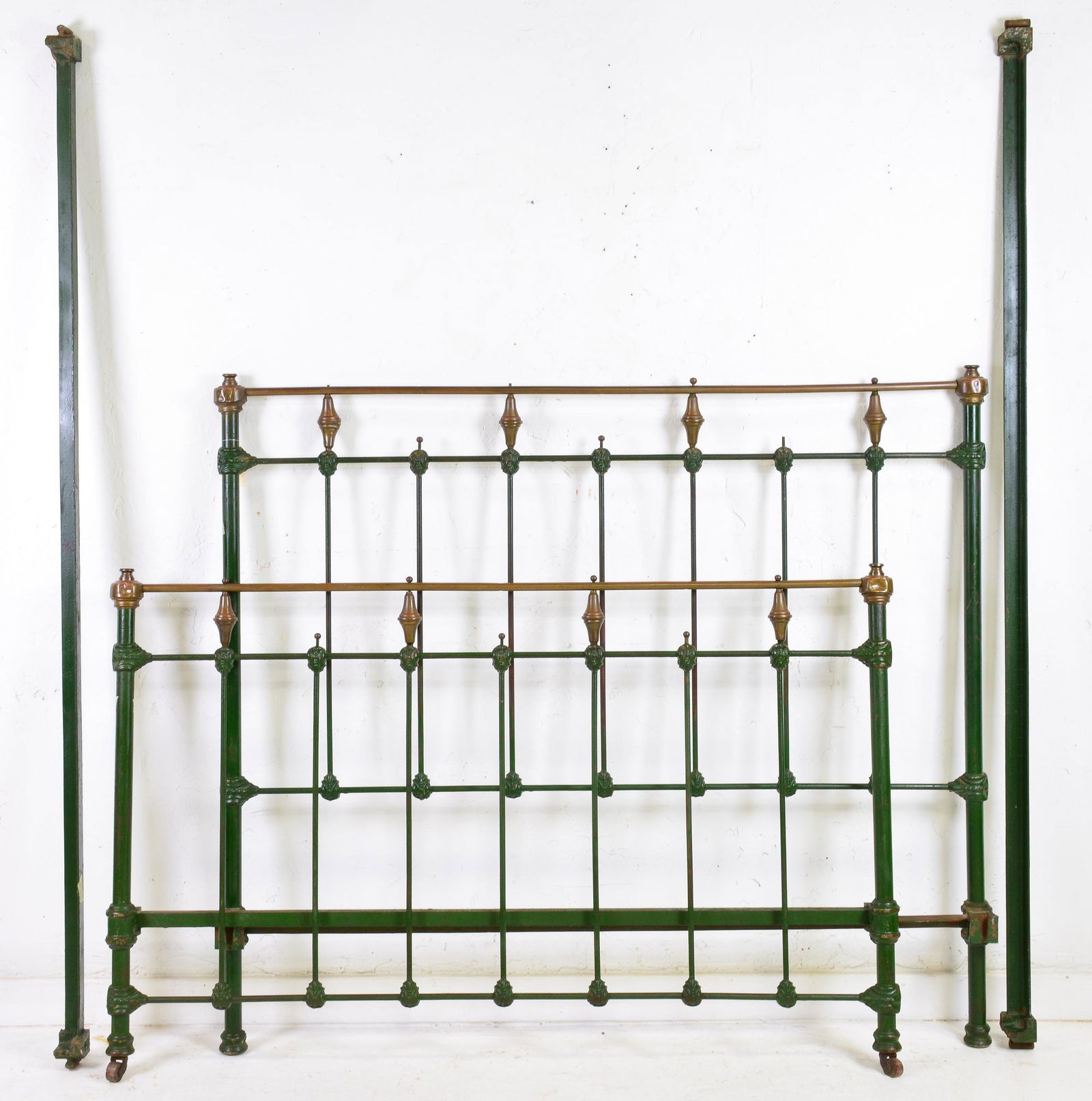 Napoleon III Style Green Painted Metal Bed (1 of 2)