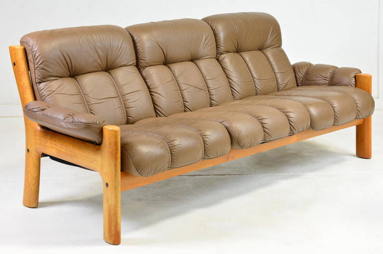 Ekornes Mid Century Modern Sofa & Love Seat
