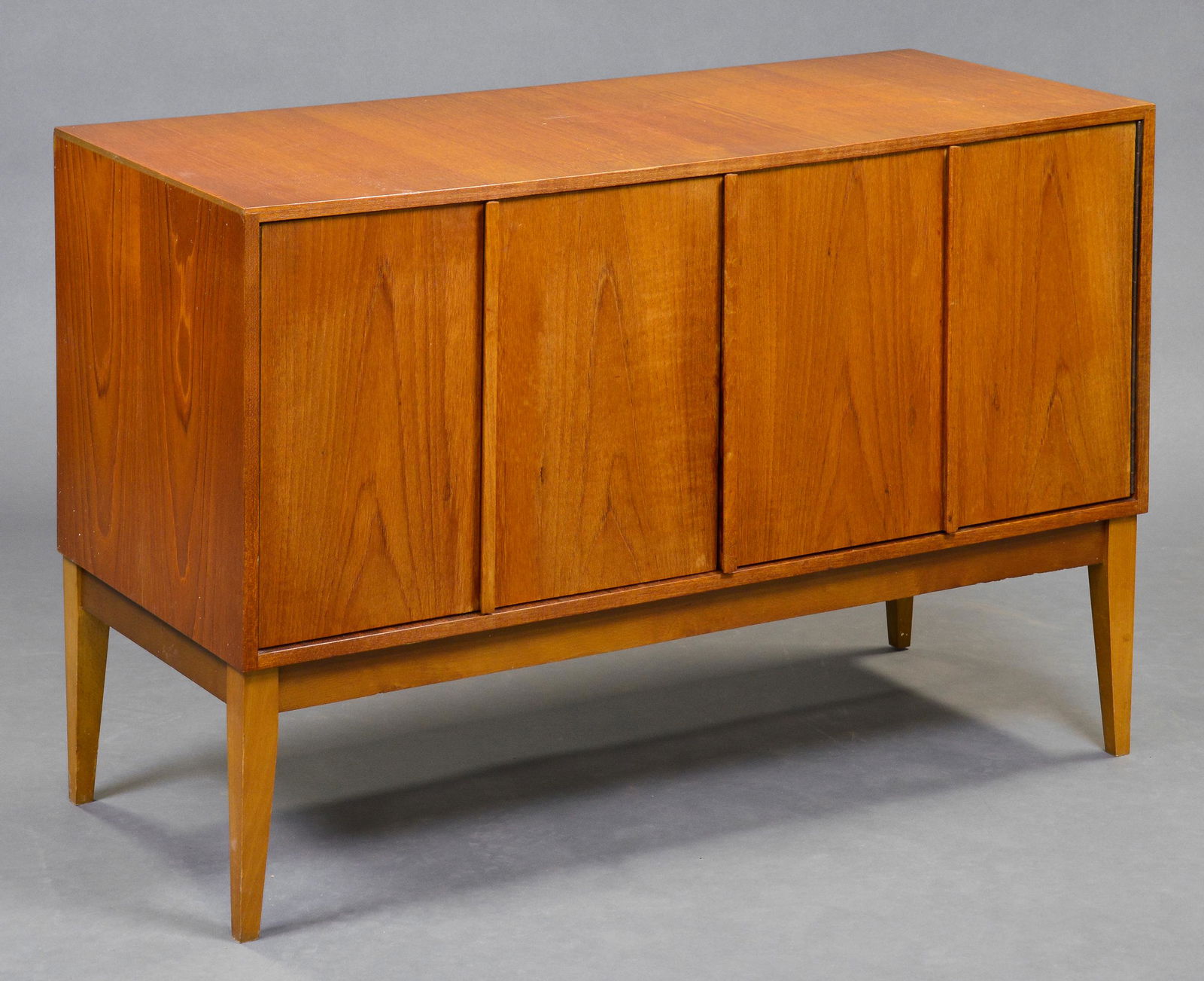 Mid Century Modern Record Cabinet (1 of 4)