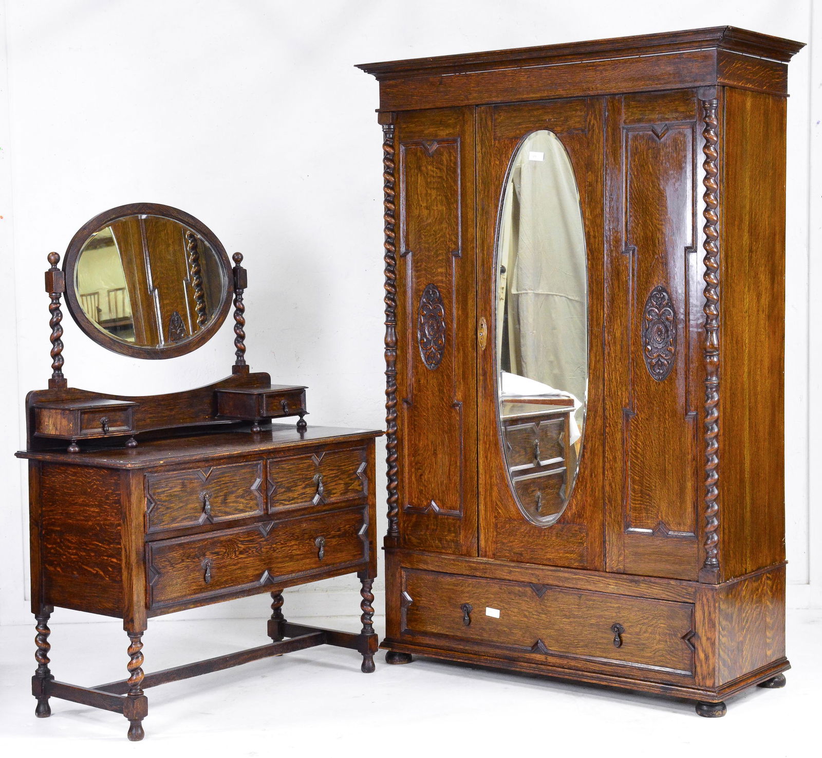 Jacobean Oak Barley Twist Dresser & Robe (1 of 7)