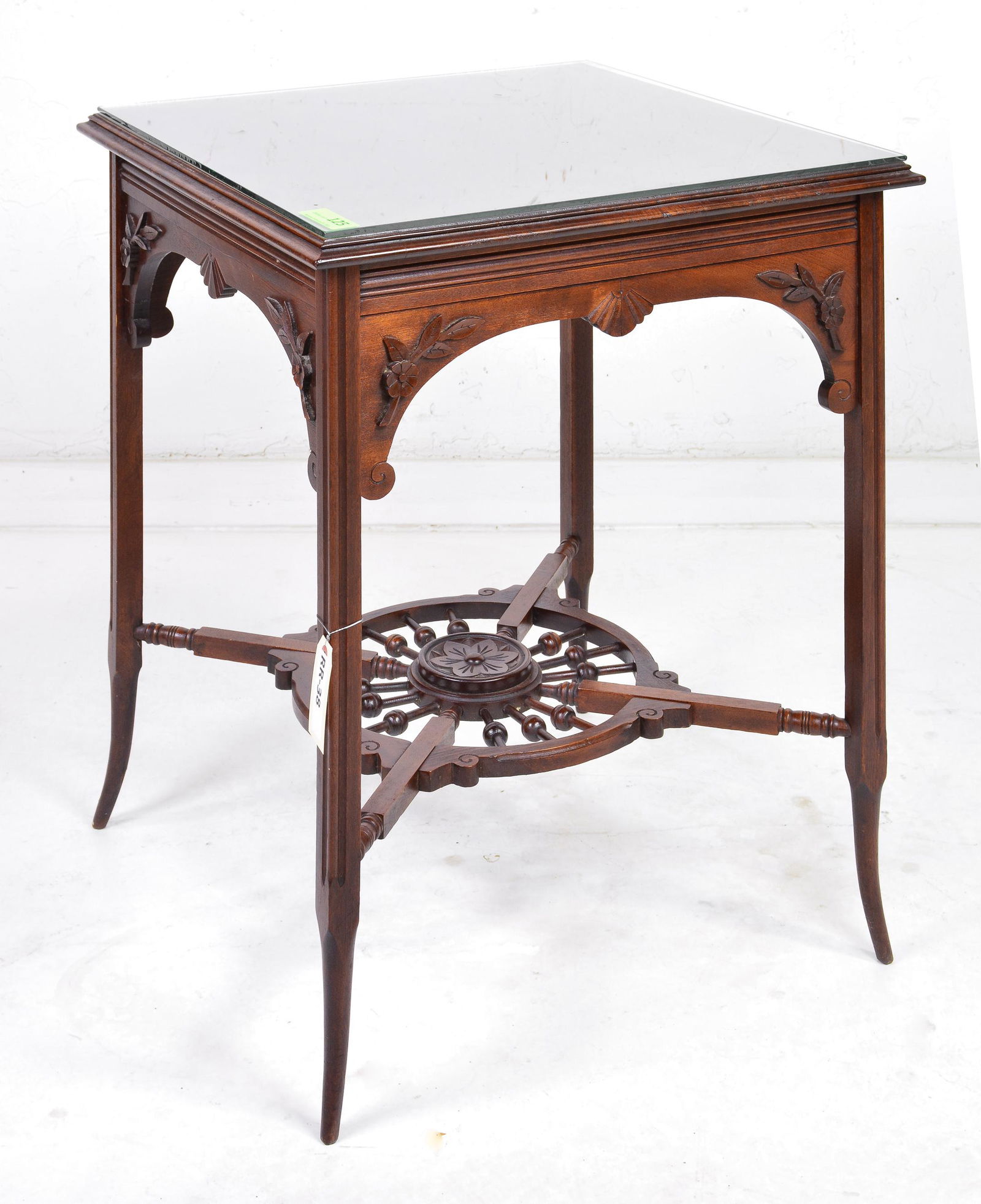 Eastlake Victorian Stick & Ball Lamp Occasional Table (1 of 4)