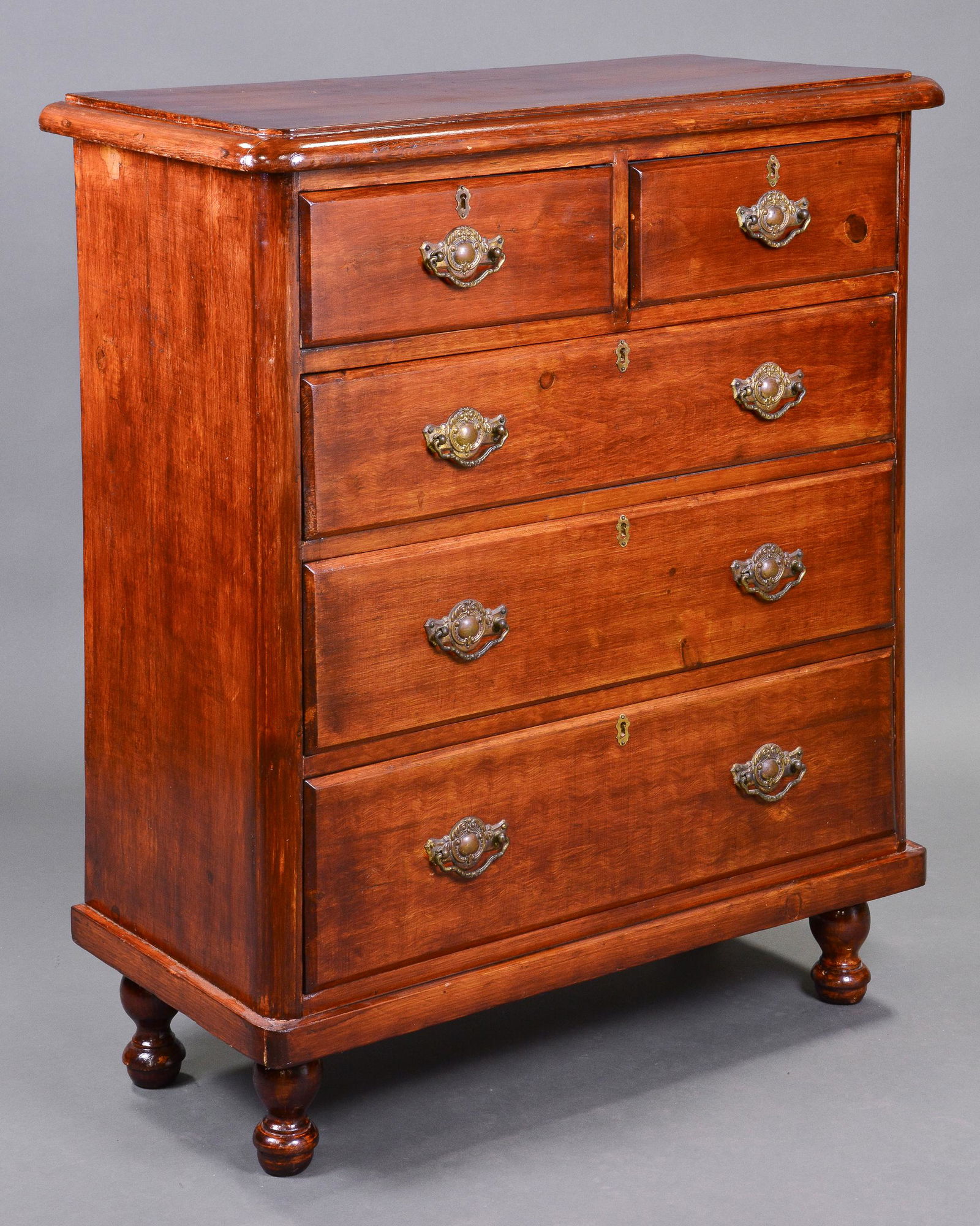 English Oak 5 Drawer Chest (1 of 5)