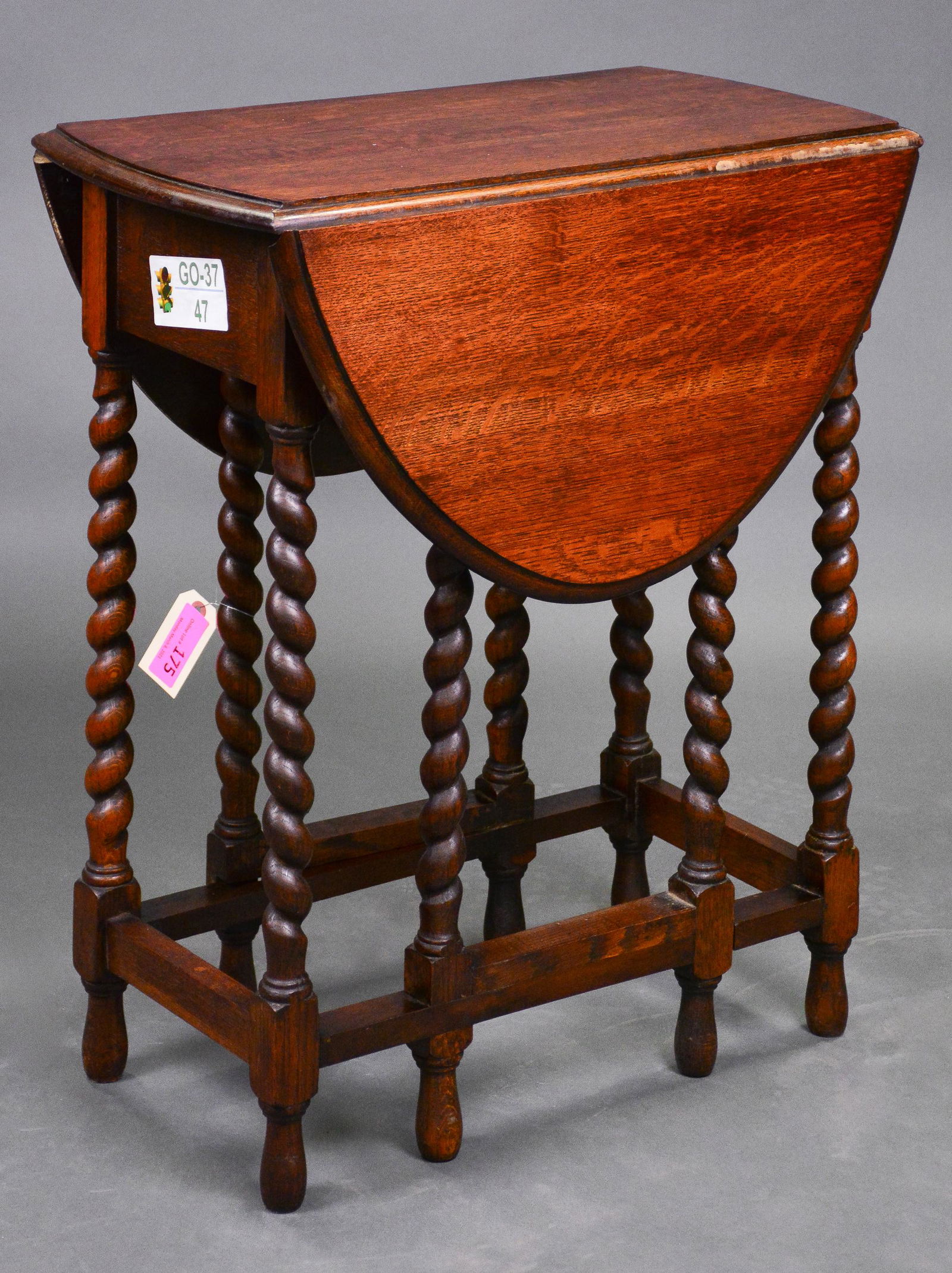 Small English Barley Twist Drop Leaf Table: Small English Oak Barley Twist Drop Leaf Table - 29 in tall x 36 x 28, leaves are 12 inches each