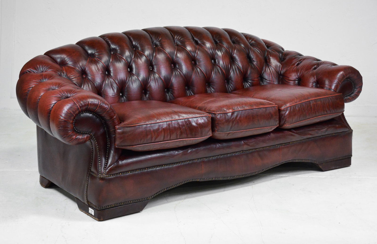 Red Leather Chesterfield Hump Back Sofa (1 of 4)