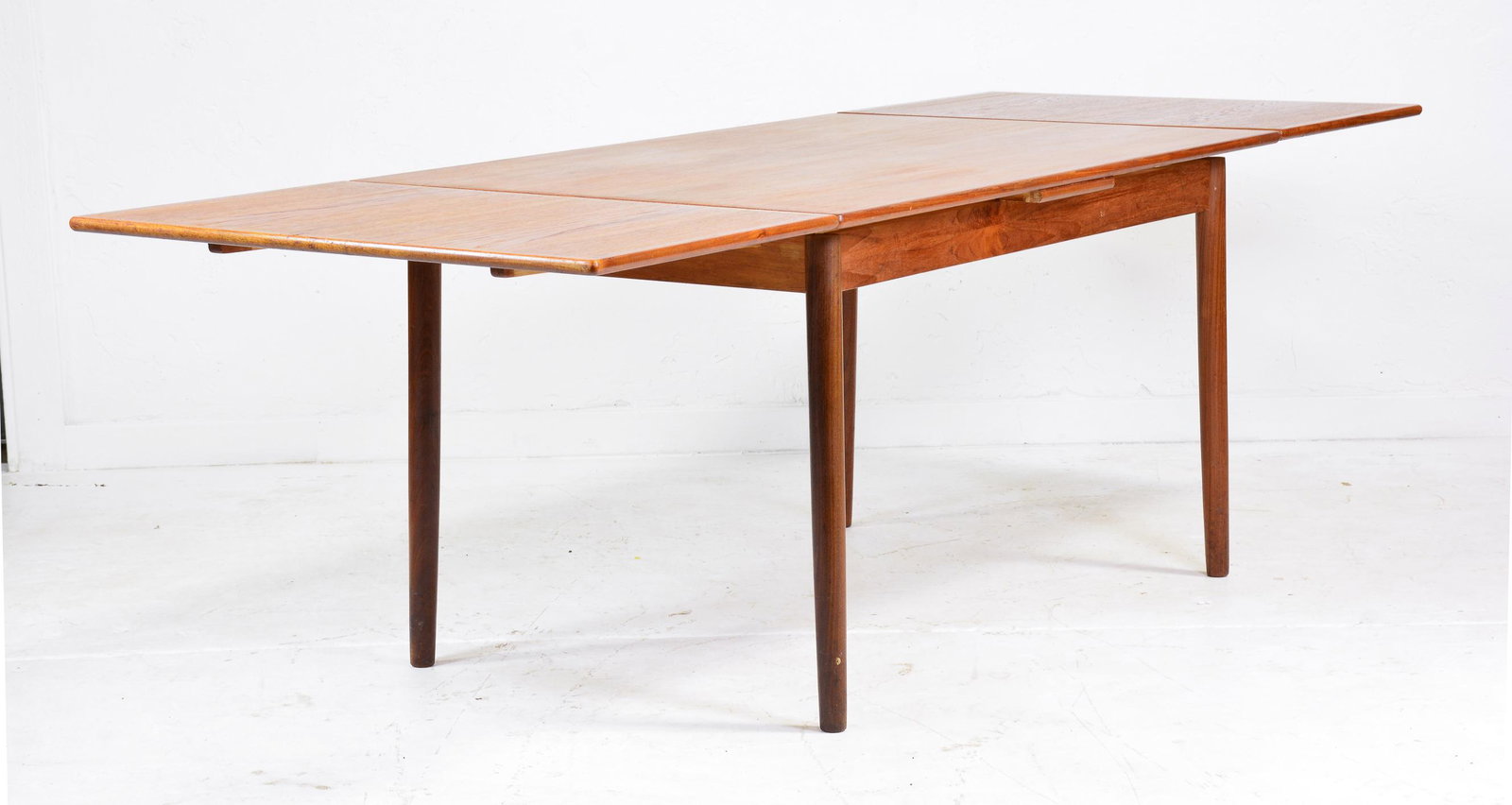 Danish Modern Draw Leaf Dining Table (1 of 6)