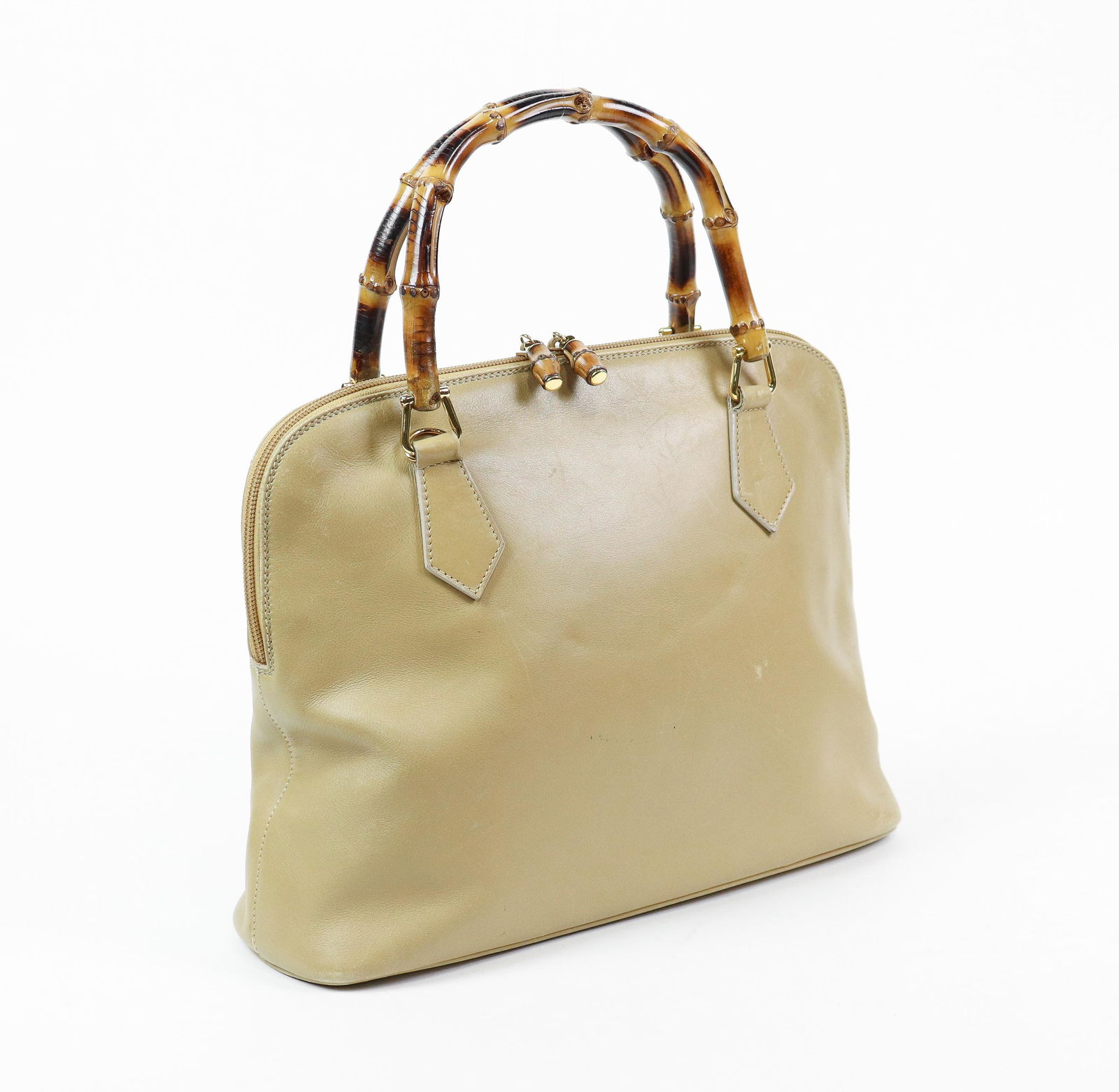 Gucci Bamboo Zip Handbag  in Smooth Leather (1 of 6)