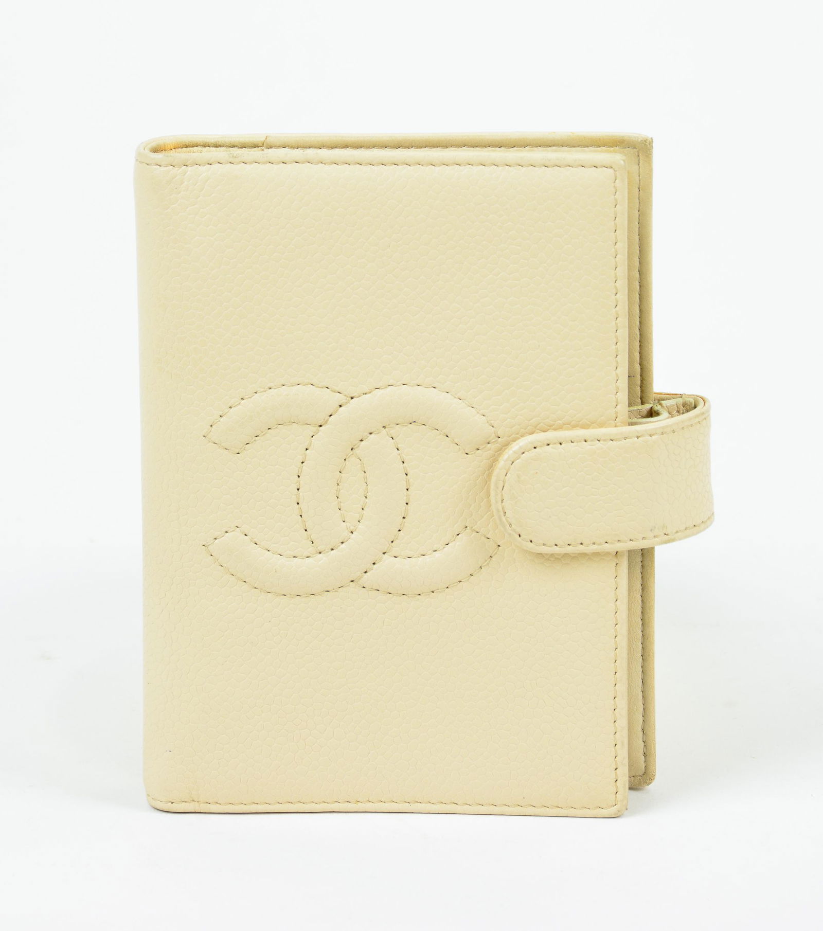 Chanel Agenda Cover  in Caviar Leather (1 of 3)