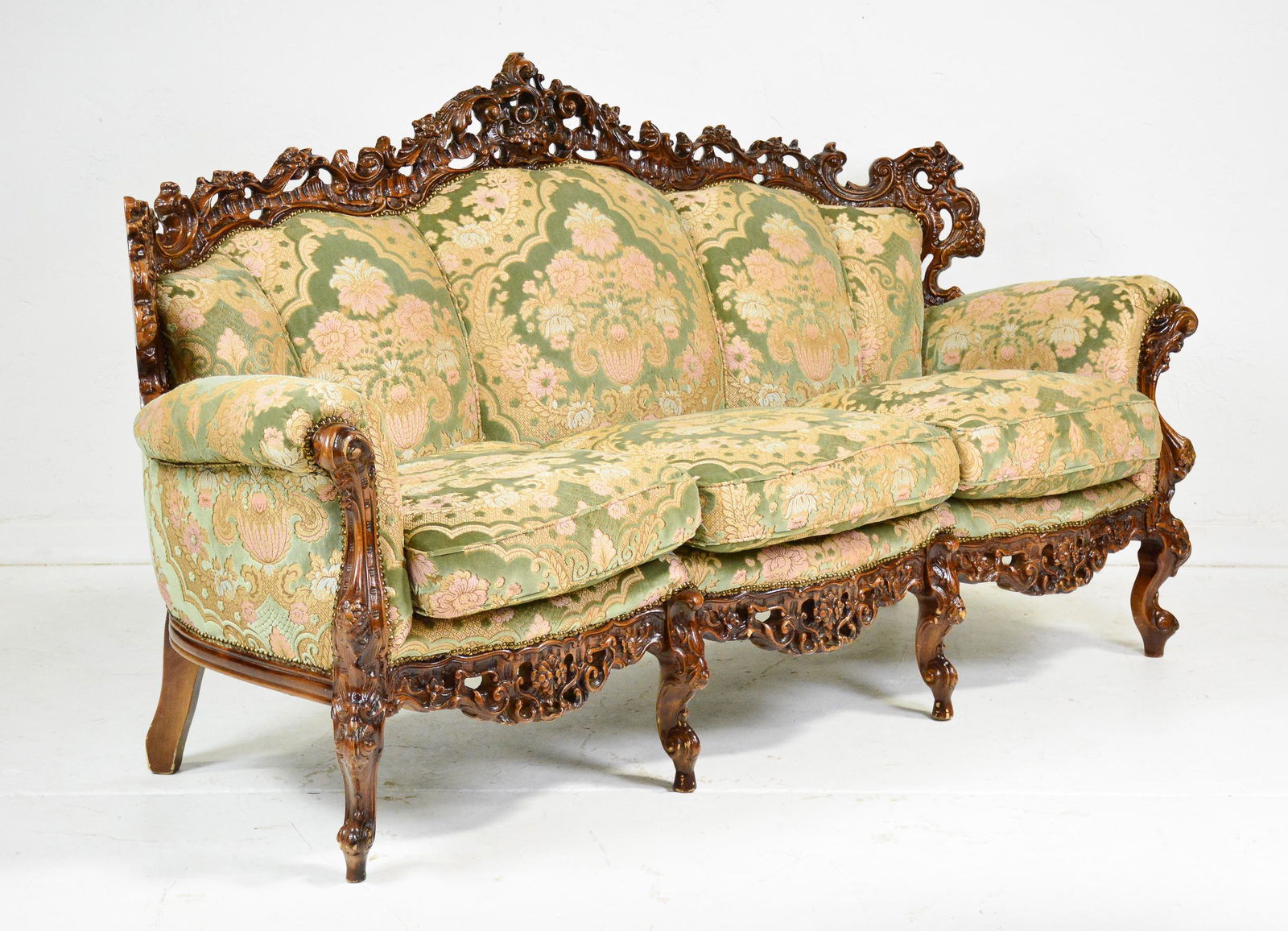 3pc Baroque Sofa Set - Sofa & 2 Chairs (1 of 11)