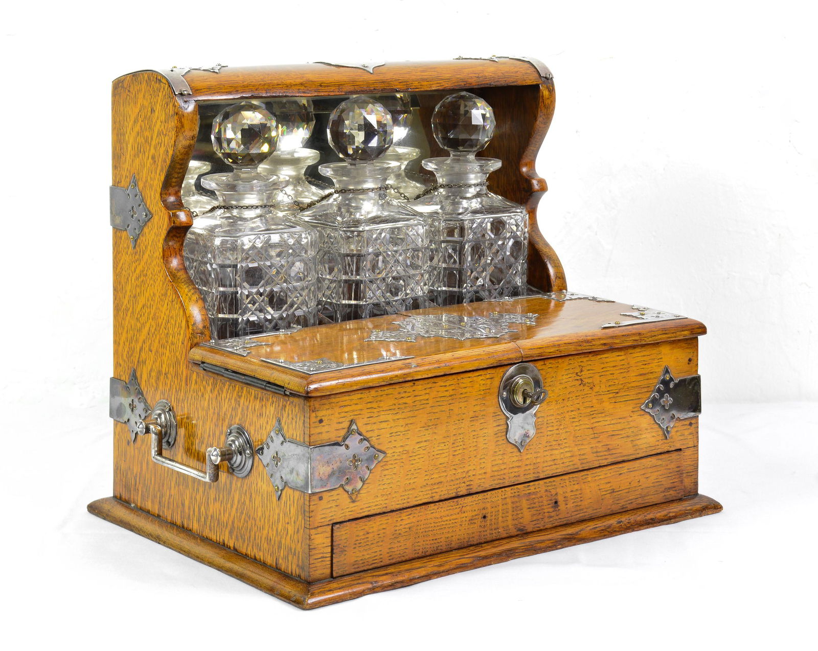 Large Oak Cased 3 Decanter Tantalus (1 of 2)