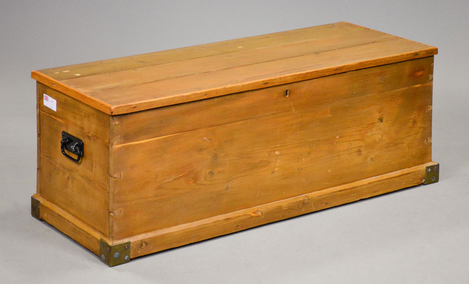 Pine Trunk / Blanket Chest #2 (1 of 4)