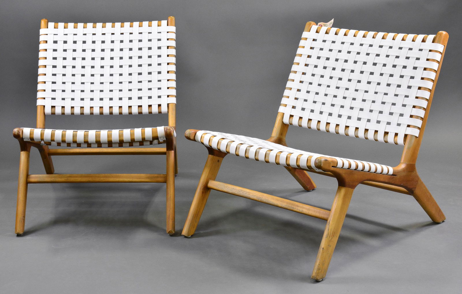 Pair of Mid Century Modern Style Lounge Chairs (1 of 5)
