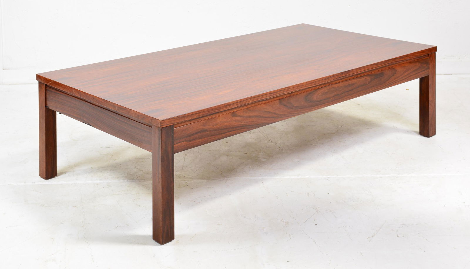 Mid Century Modern Sliding Top Coffee Table (1 of 3)