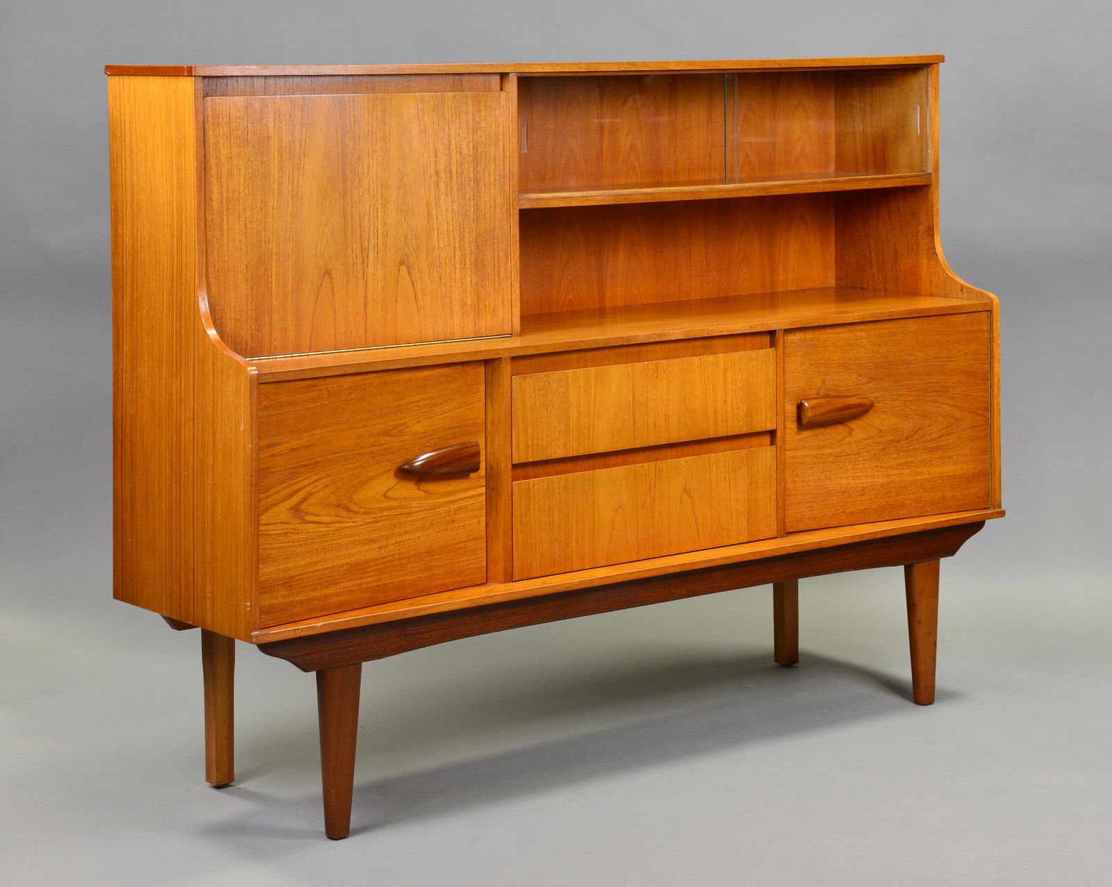 Mid Century Modern Cocktail Highboard (1 of 5)