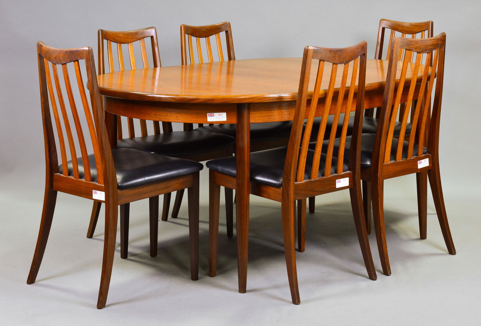 Mid Century Oval Table & 6 Chairs by G-Plan (1 of 5)