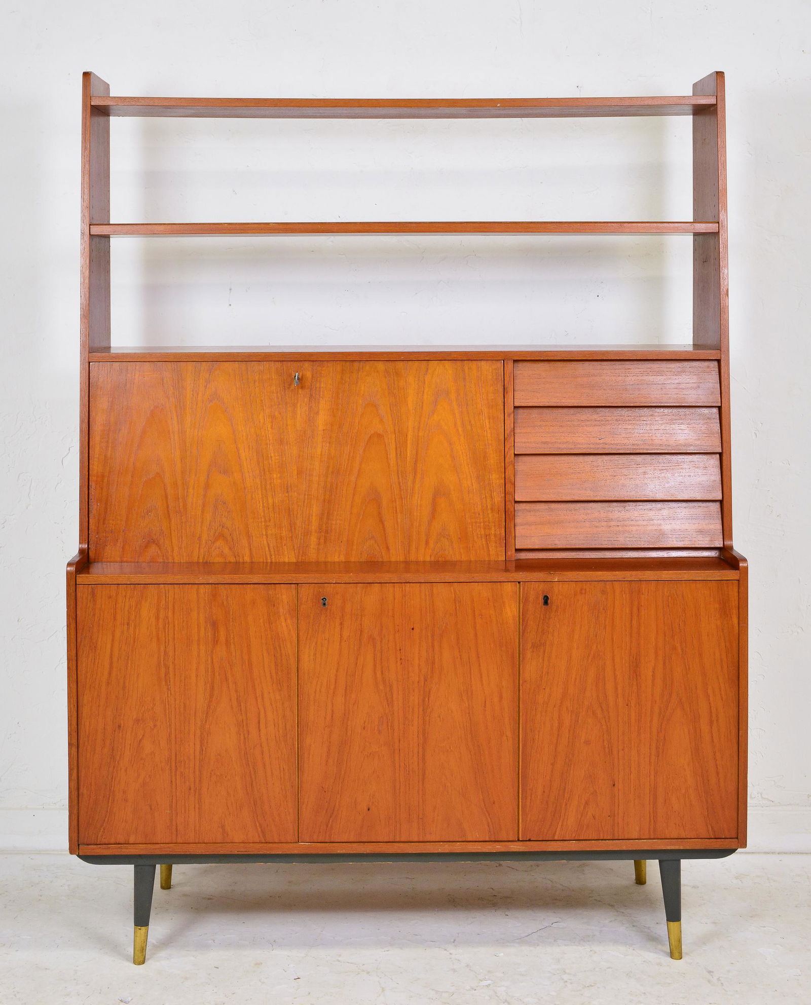 Mid Century Modern Bookcase - Brantorp (1 of 10)